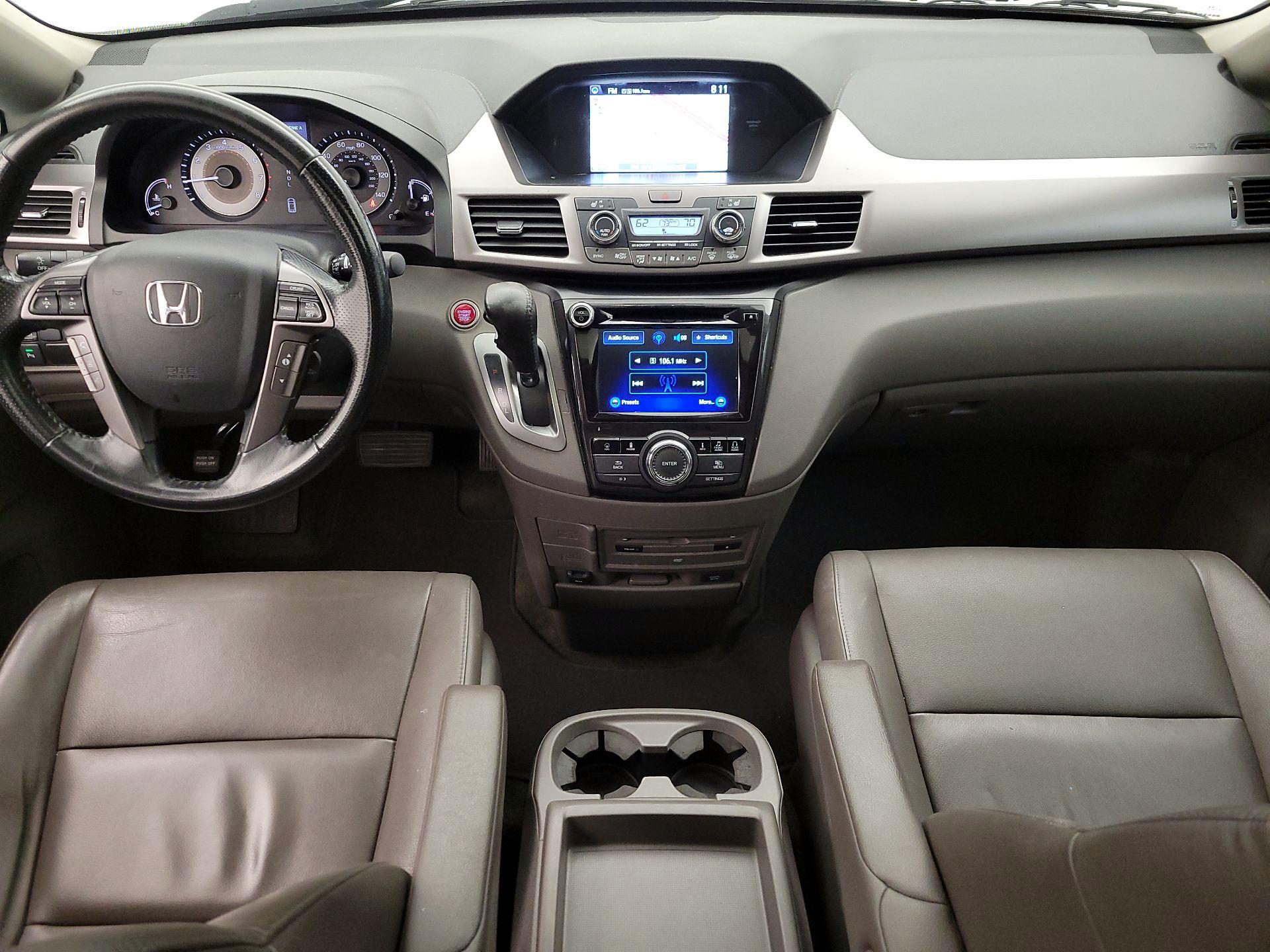 Thumbnail: 2015 Honda Odyssey - 9