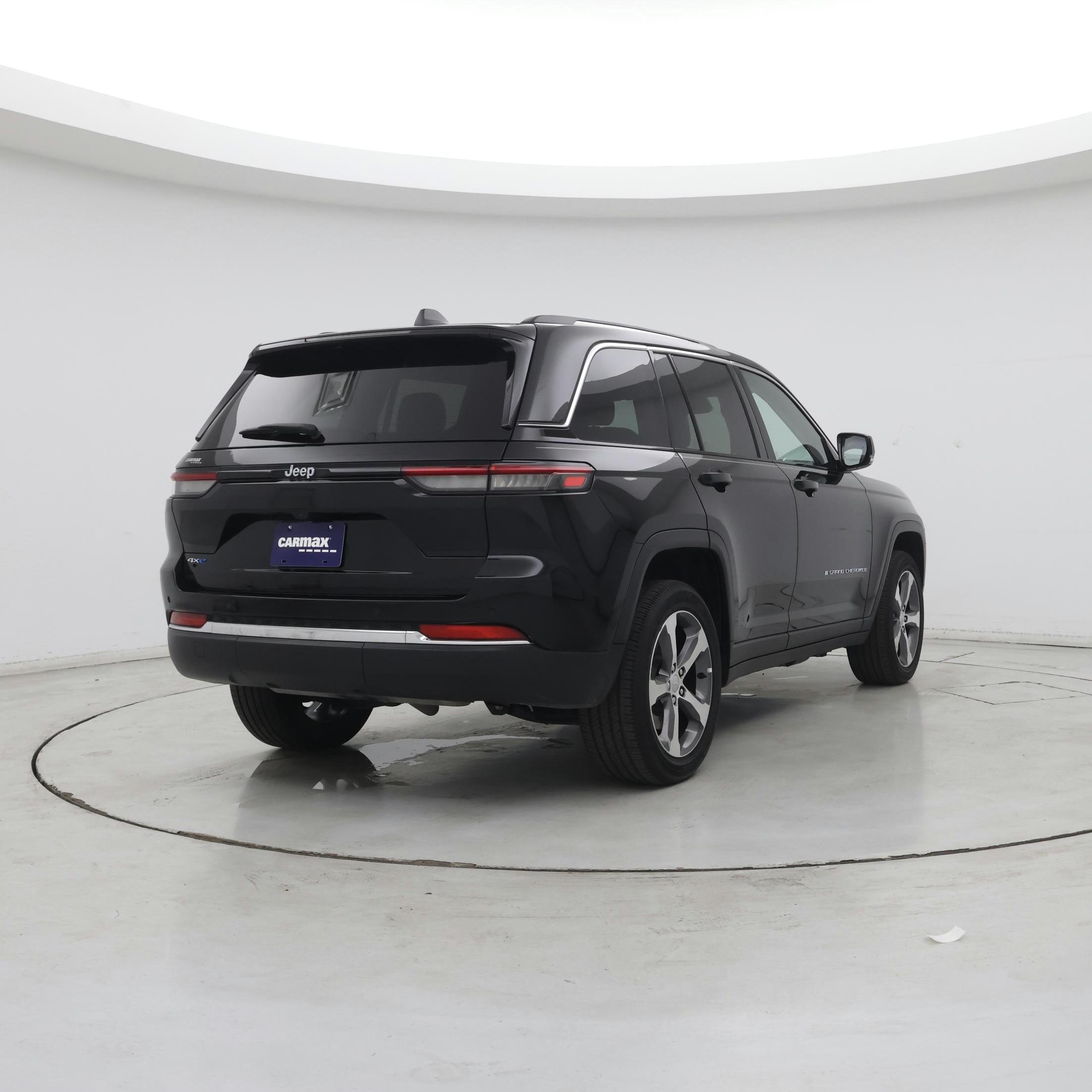 Thumbnail: 2022 Jeep Grand Cherokee - 8