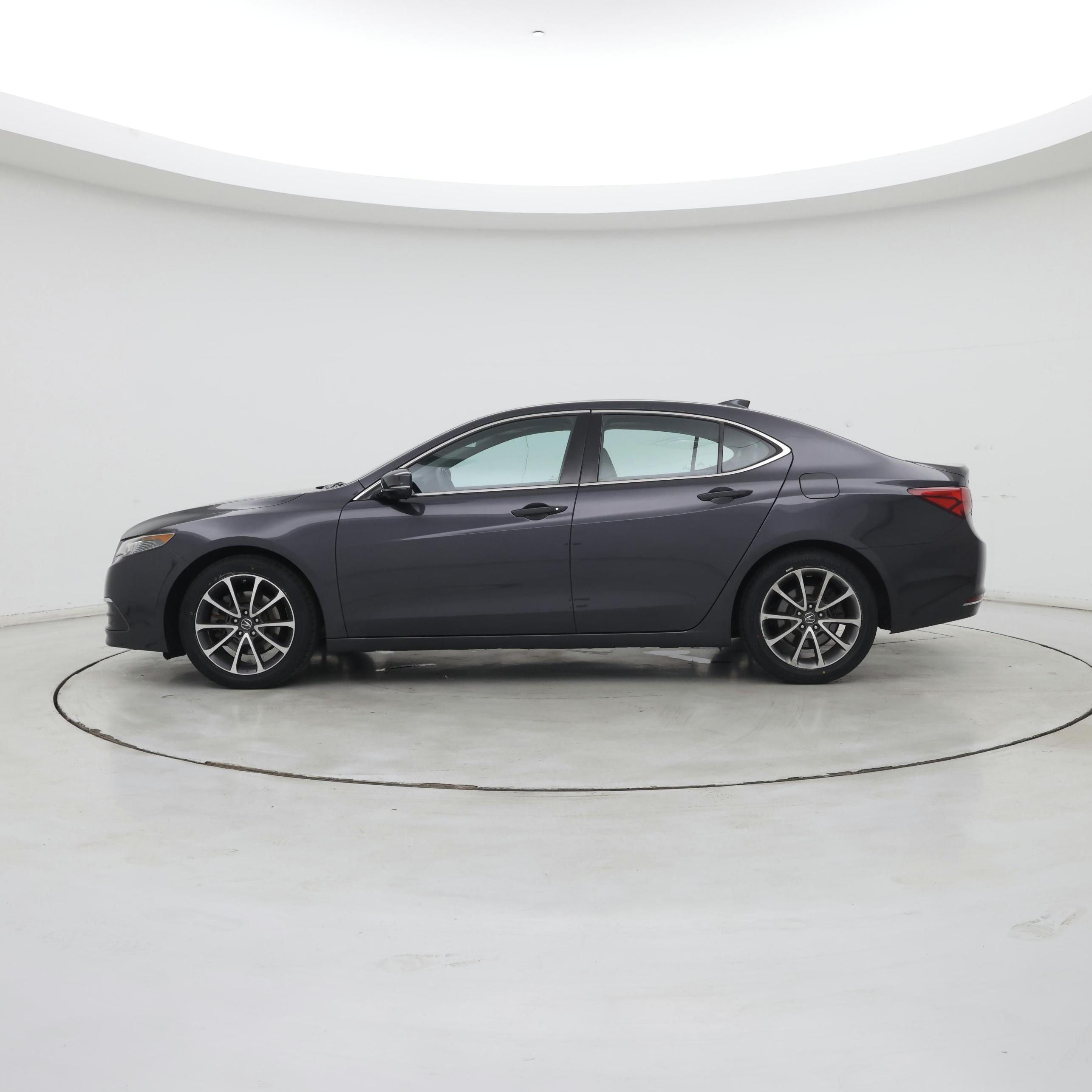 Thumbnail: 2015 Acura TLX - 3