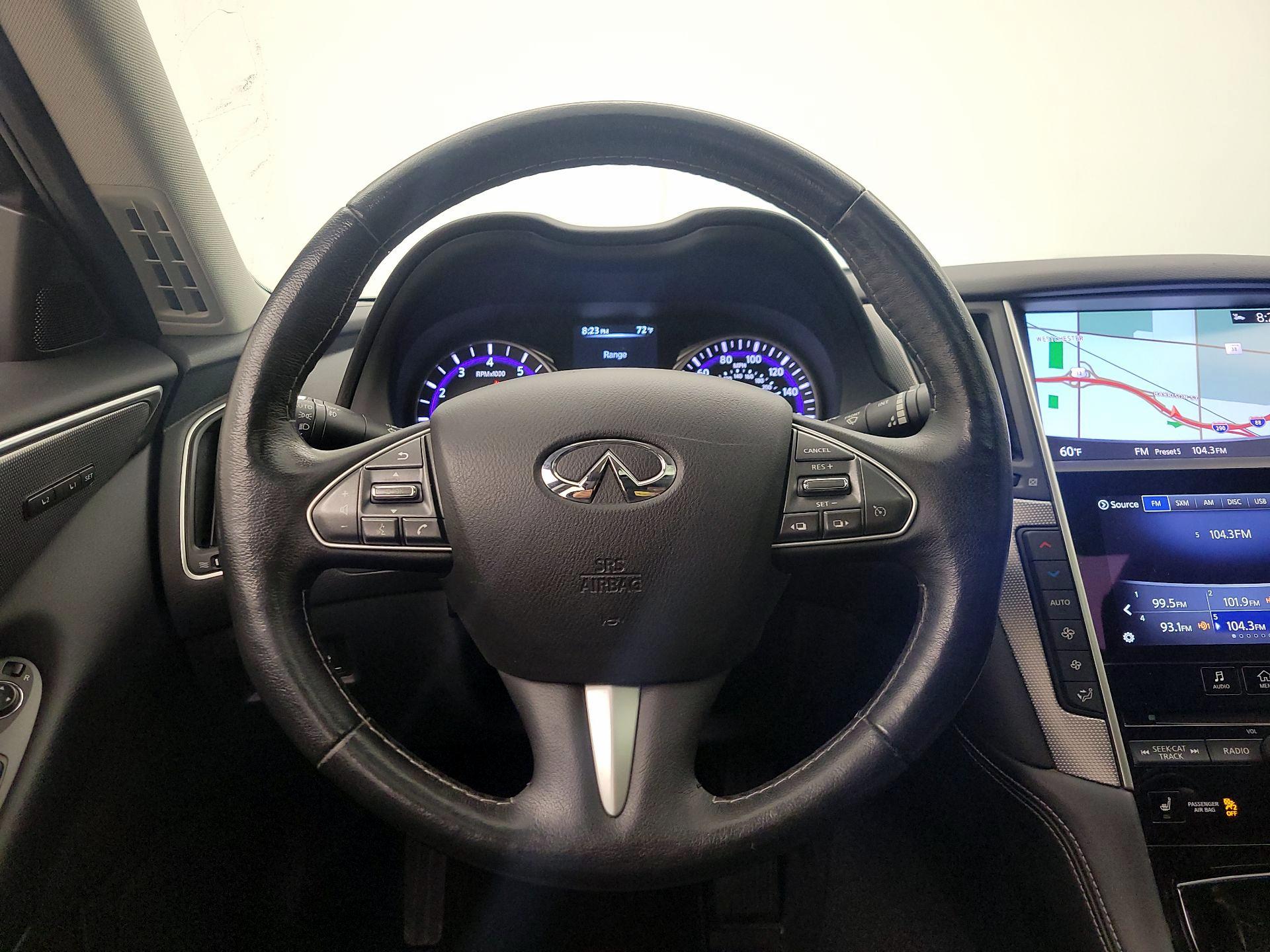 Thumbnail: 2016 INFINITI Q50 - 10
