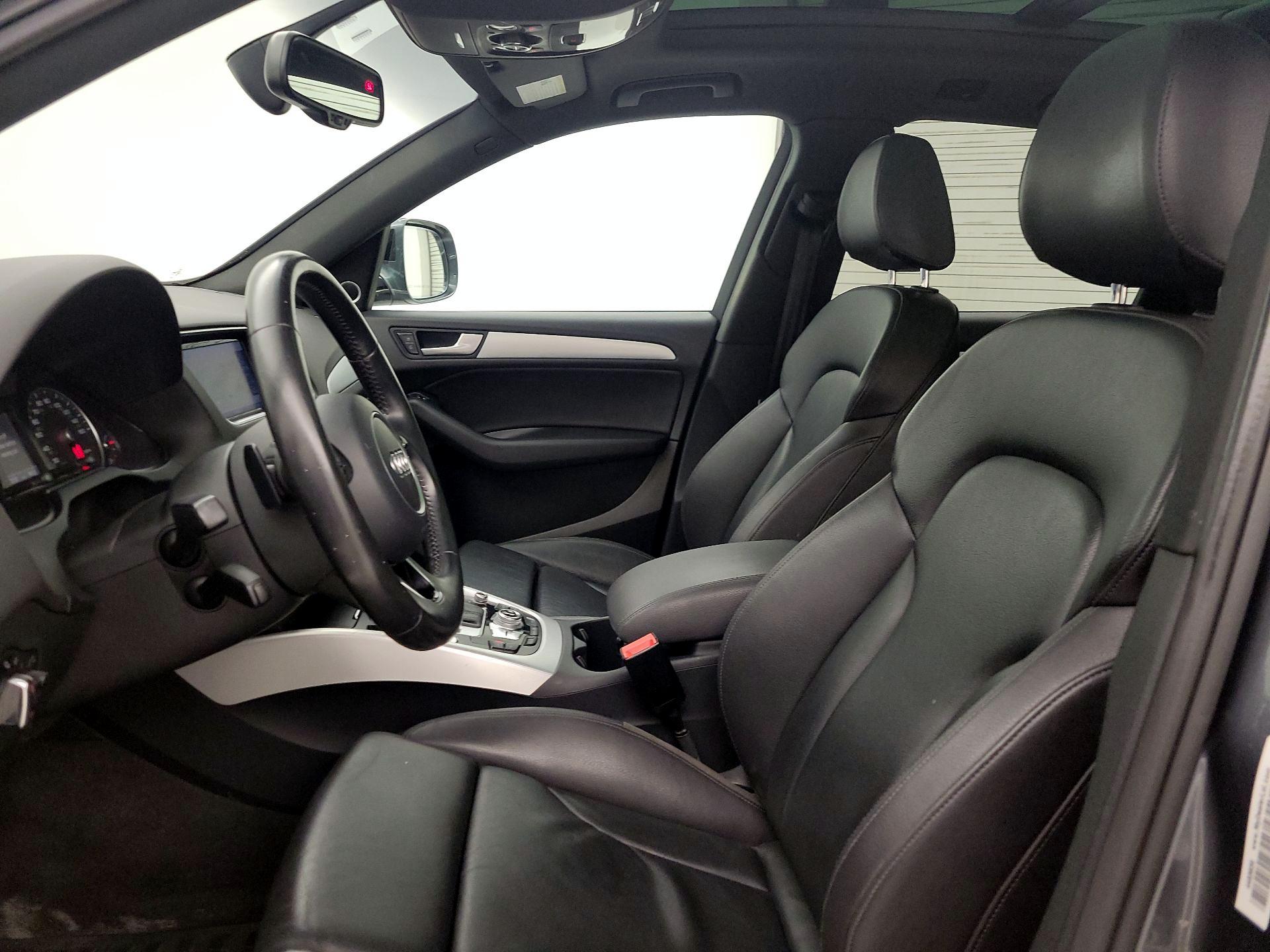 Thumbnail: 2017 Audi Q5 - 11