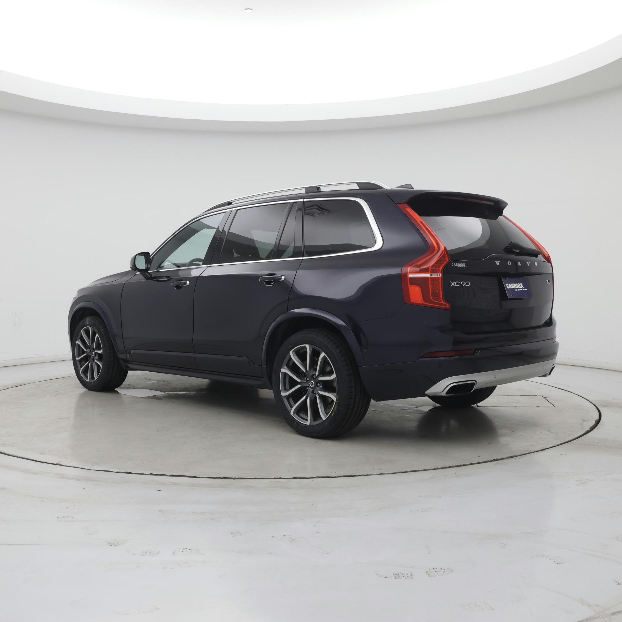 Thumbnail: 2019 Volvo XC90 - 2