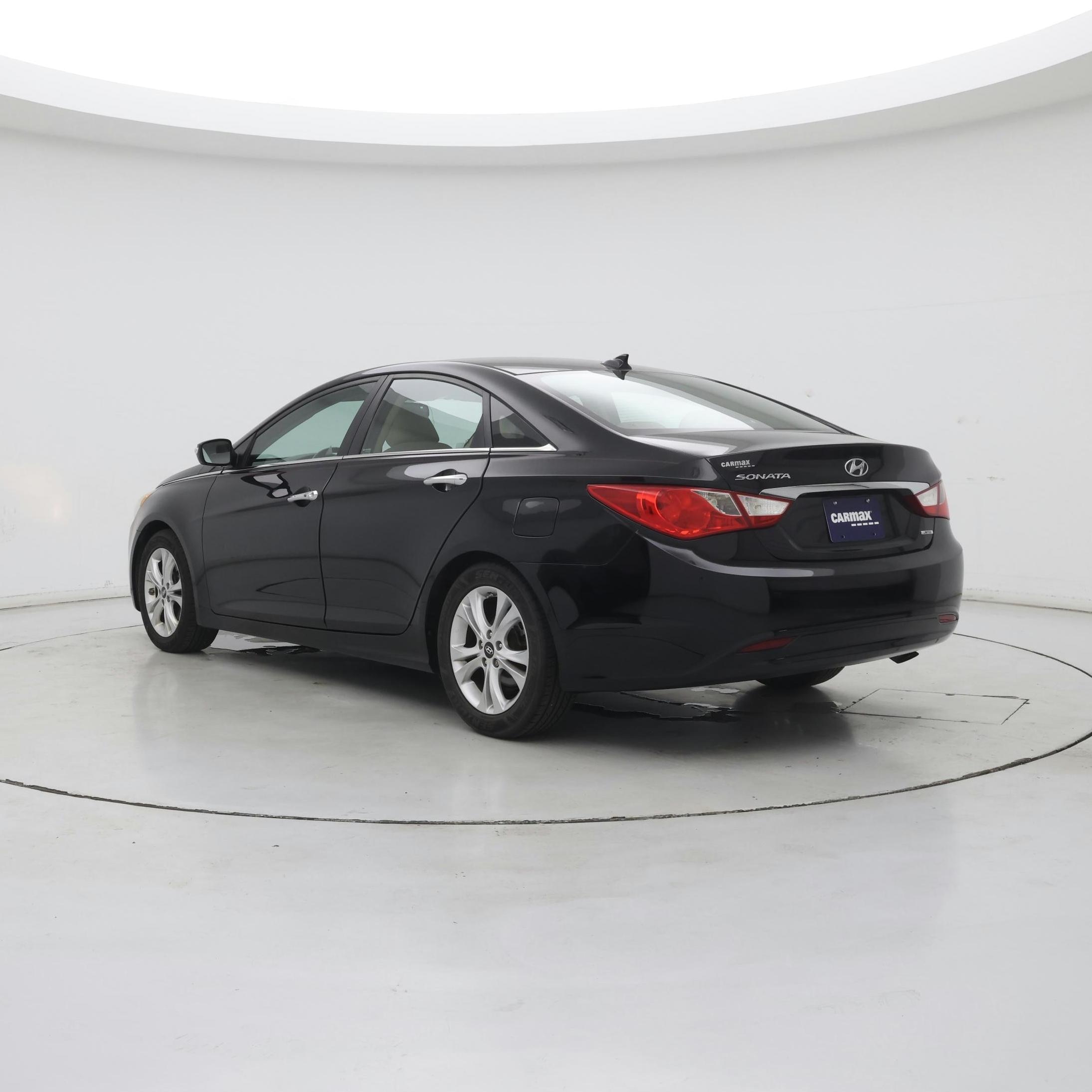 Thumbnail: 2013 Hyundai Sonata - 2