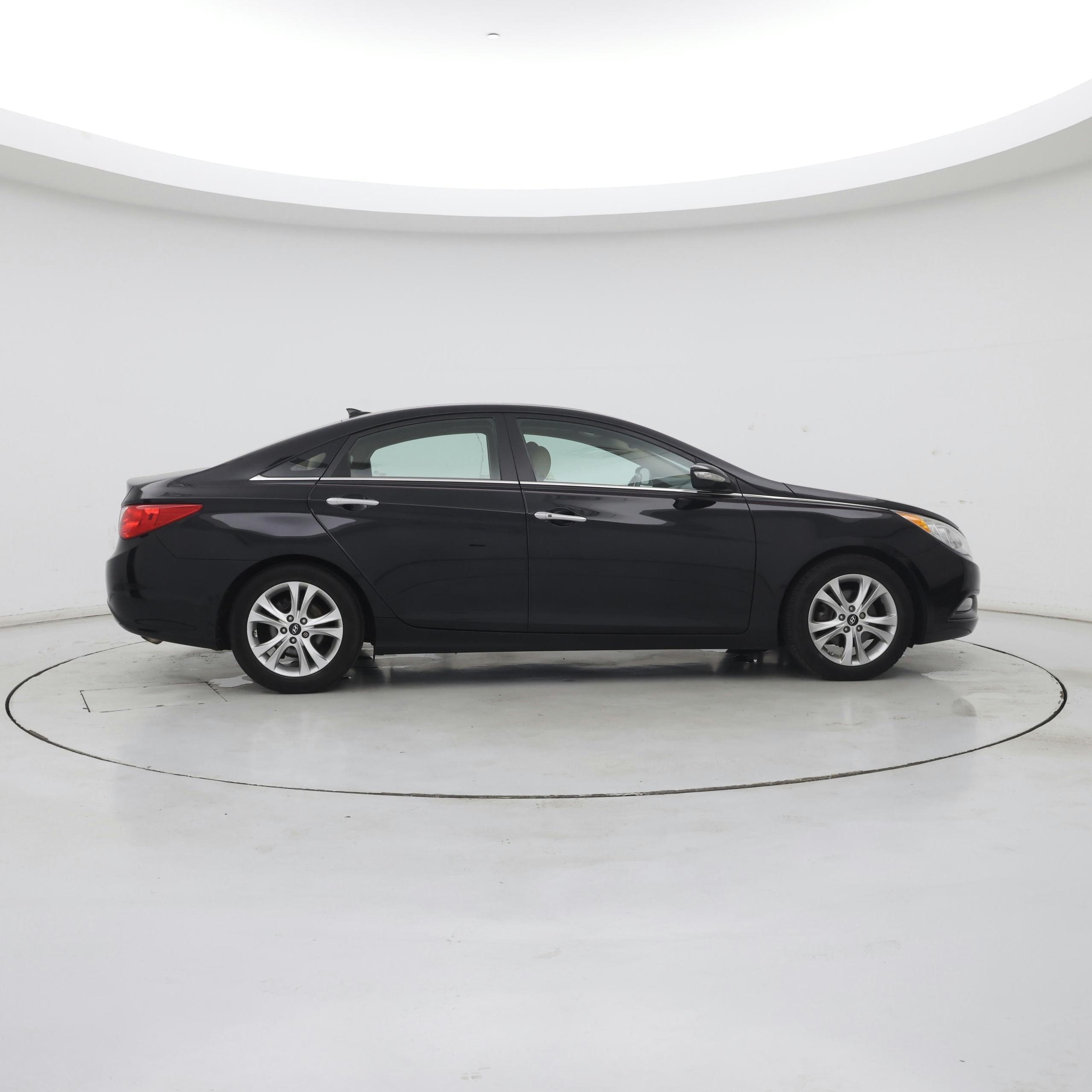 Thumbnail: 2013 Hyundai Sonata - 7
