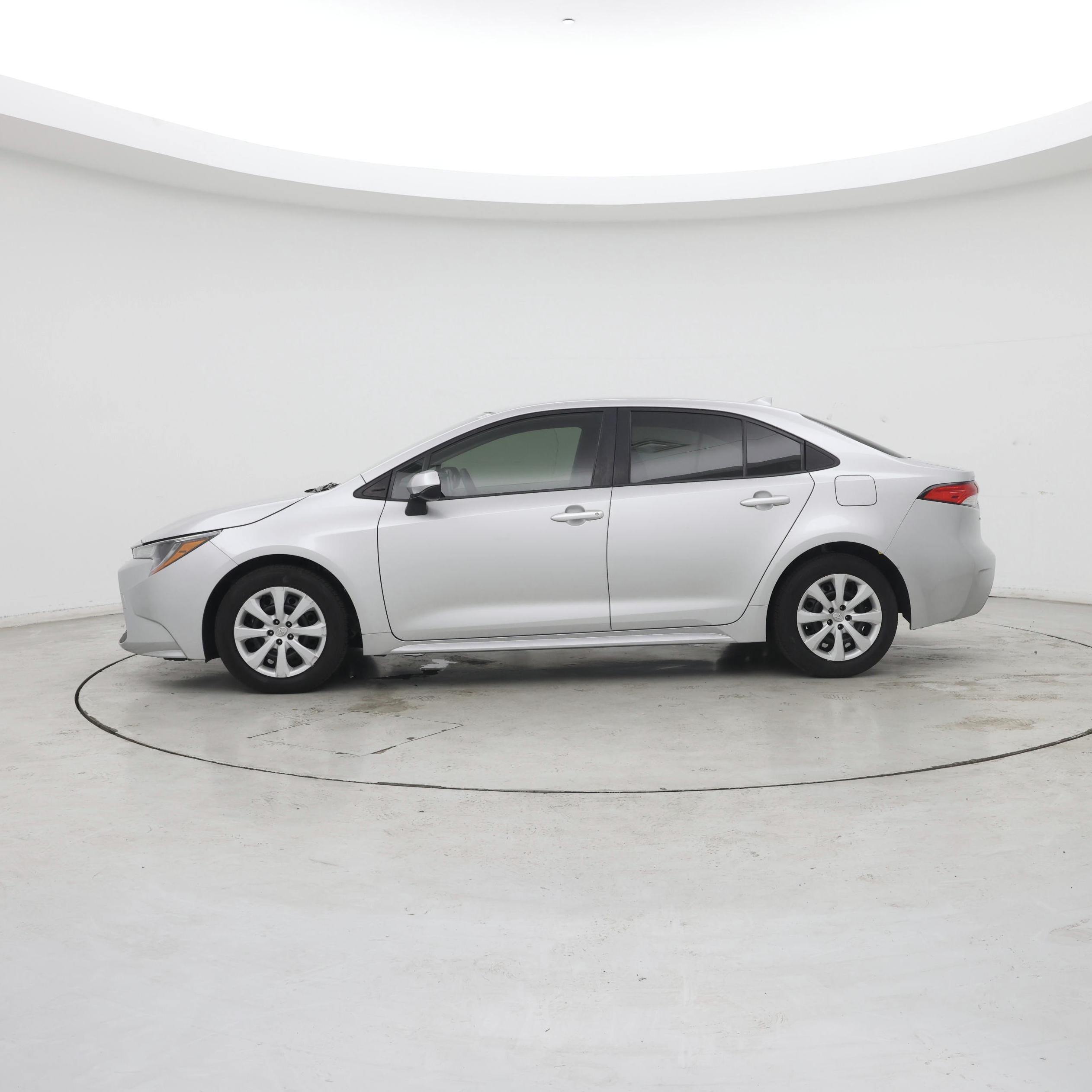 Thumbnail: 2020 Toyota Corolla - 3
