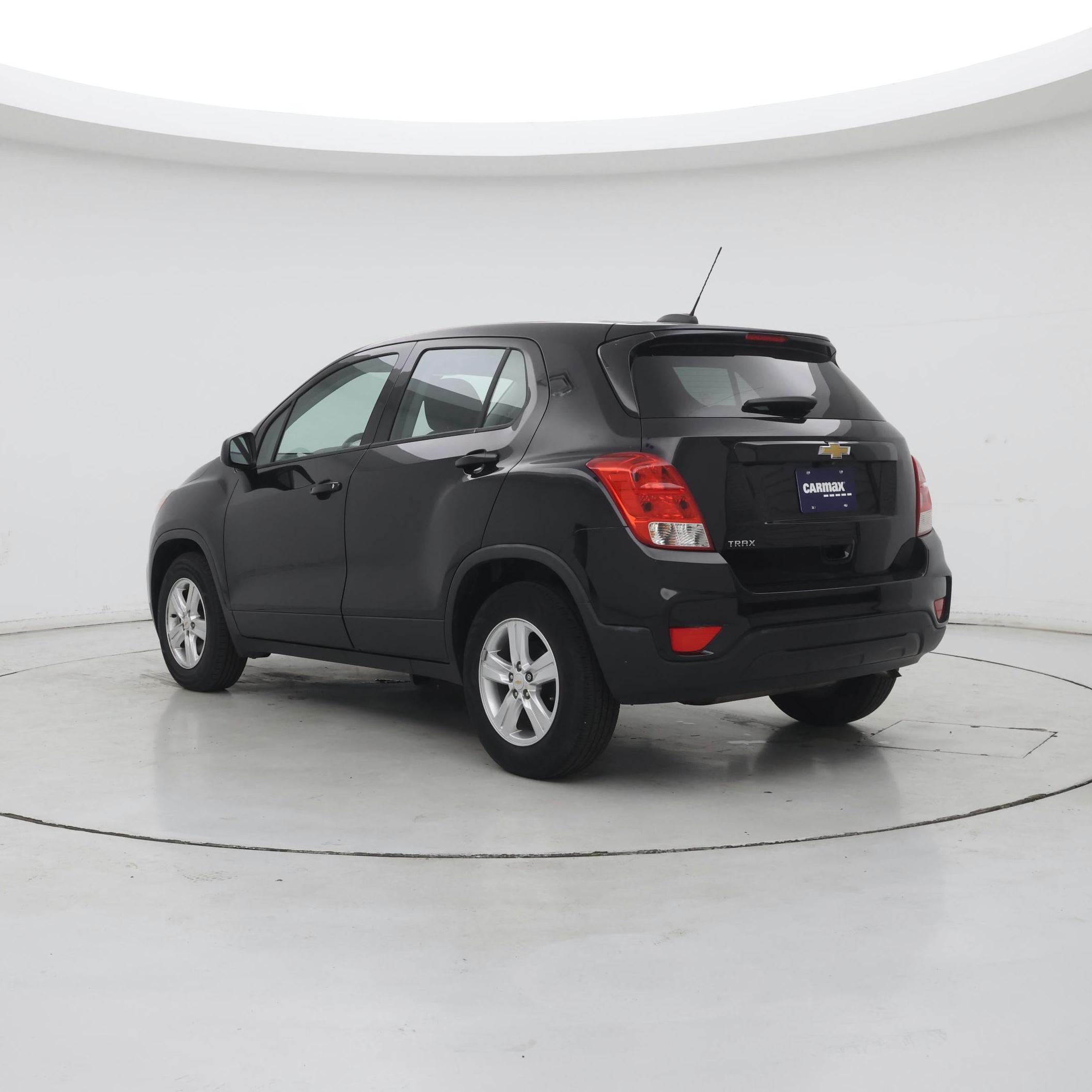 Thumbnail: 2020 Chevrolet Trax - 2