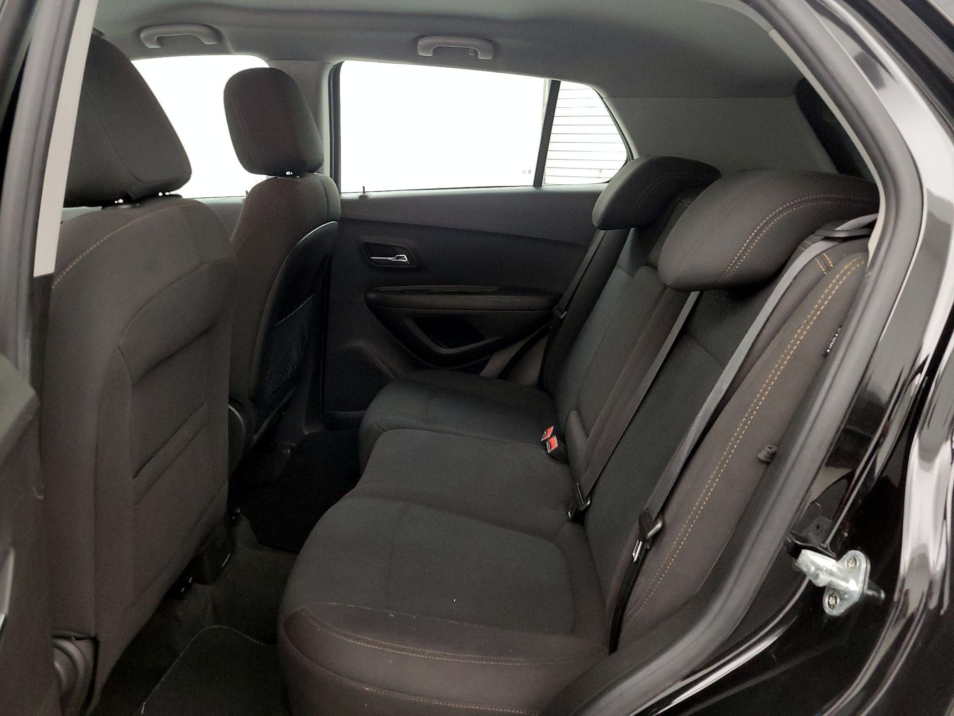 Thumbnail: 2020 Chevrolet Trax - 19