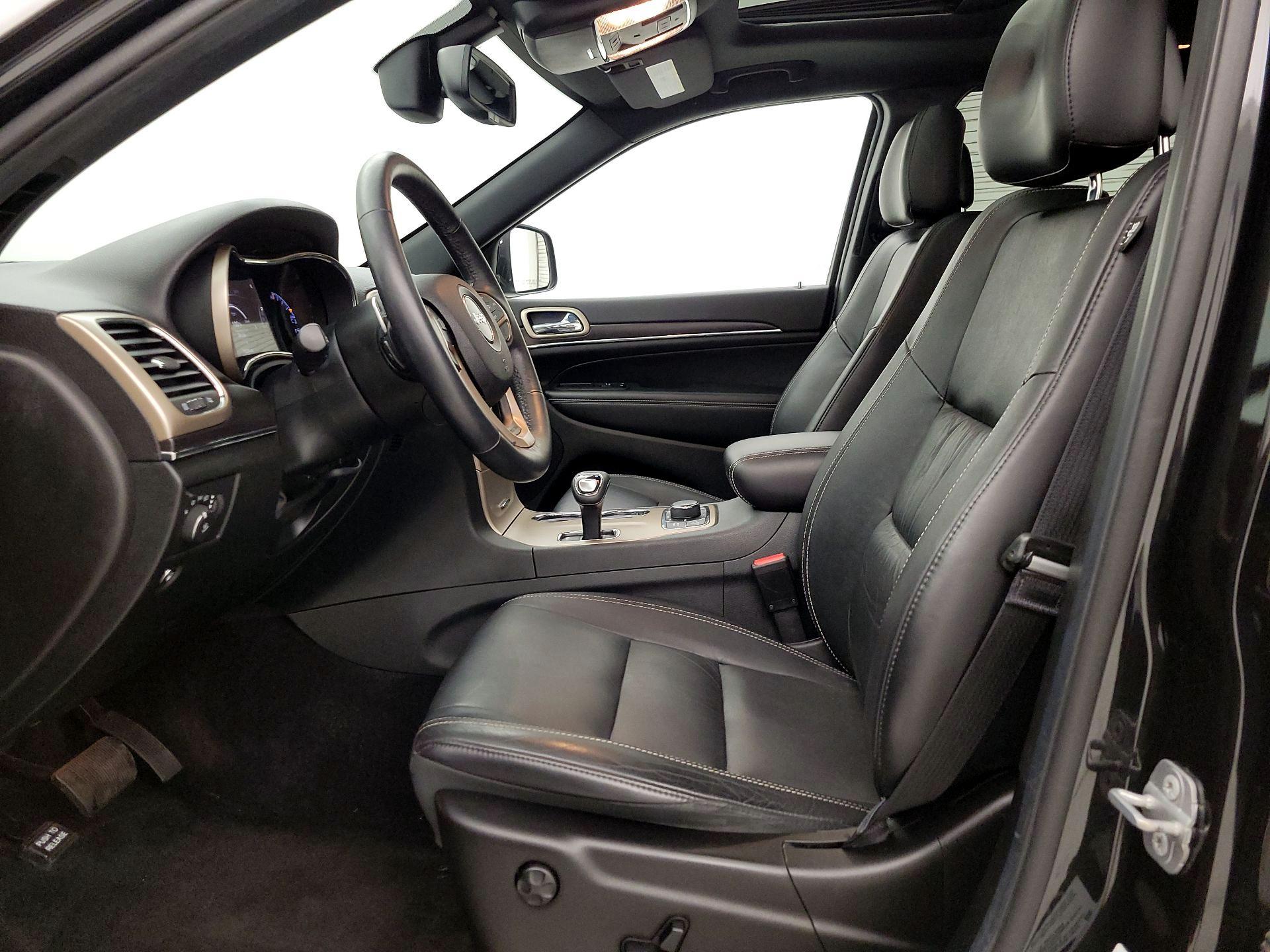 Thumbnail: 2014 Jeep Grand Cherokee - 11