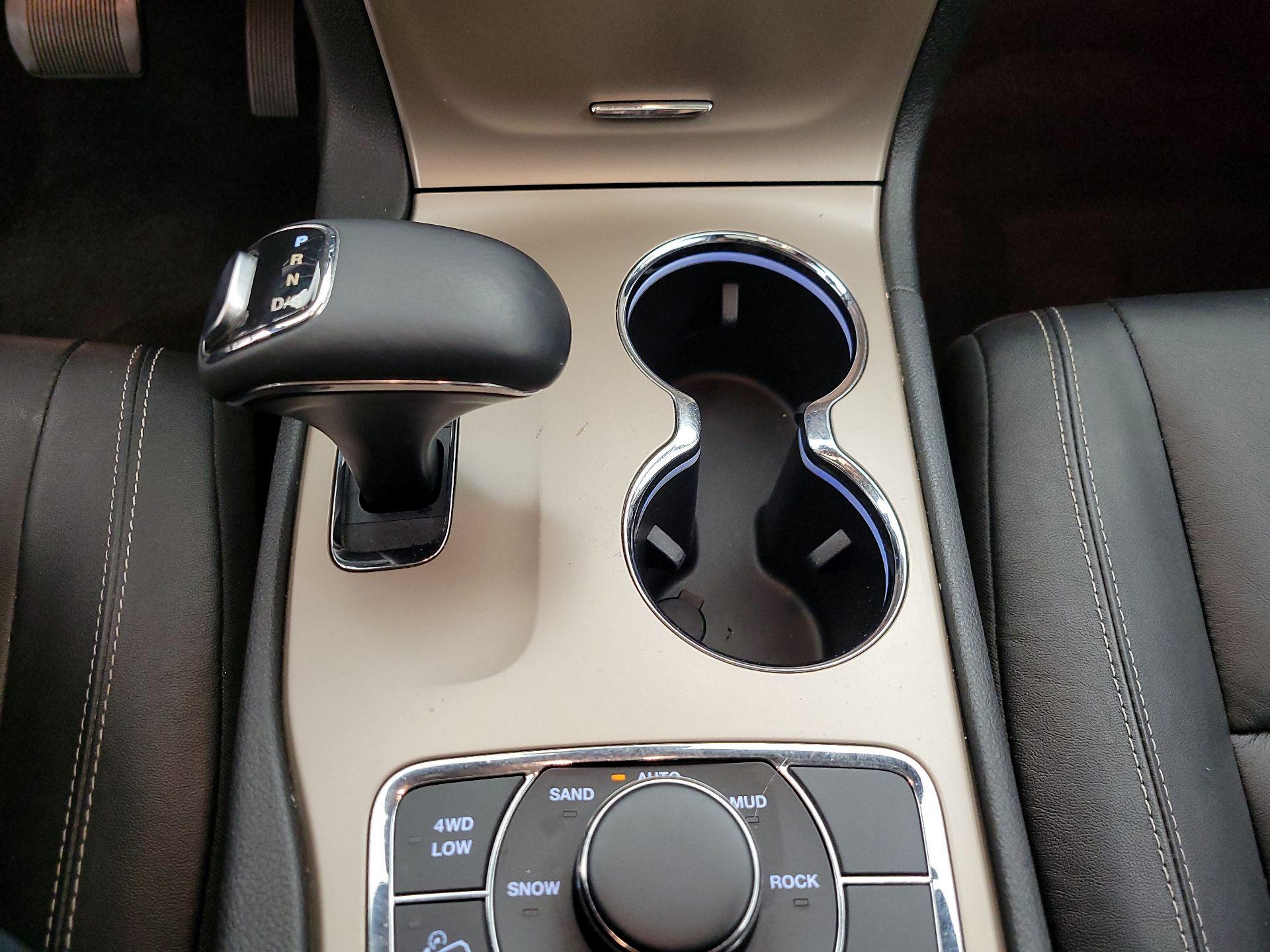 Thumbnail: 2014 Jeep Grand Cherokee - 18