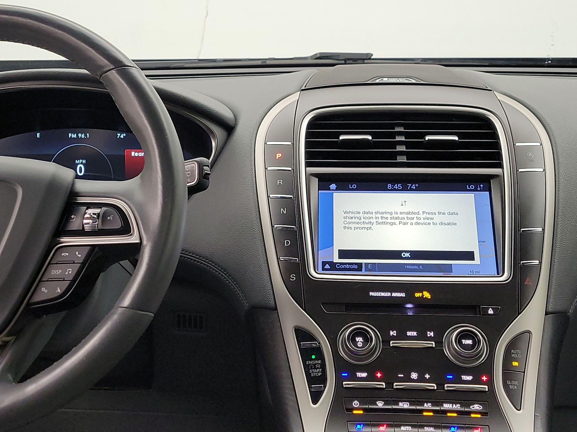 Thumbnail: 2019 Lincoln Nautilus - 18