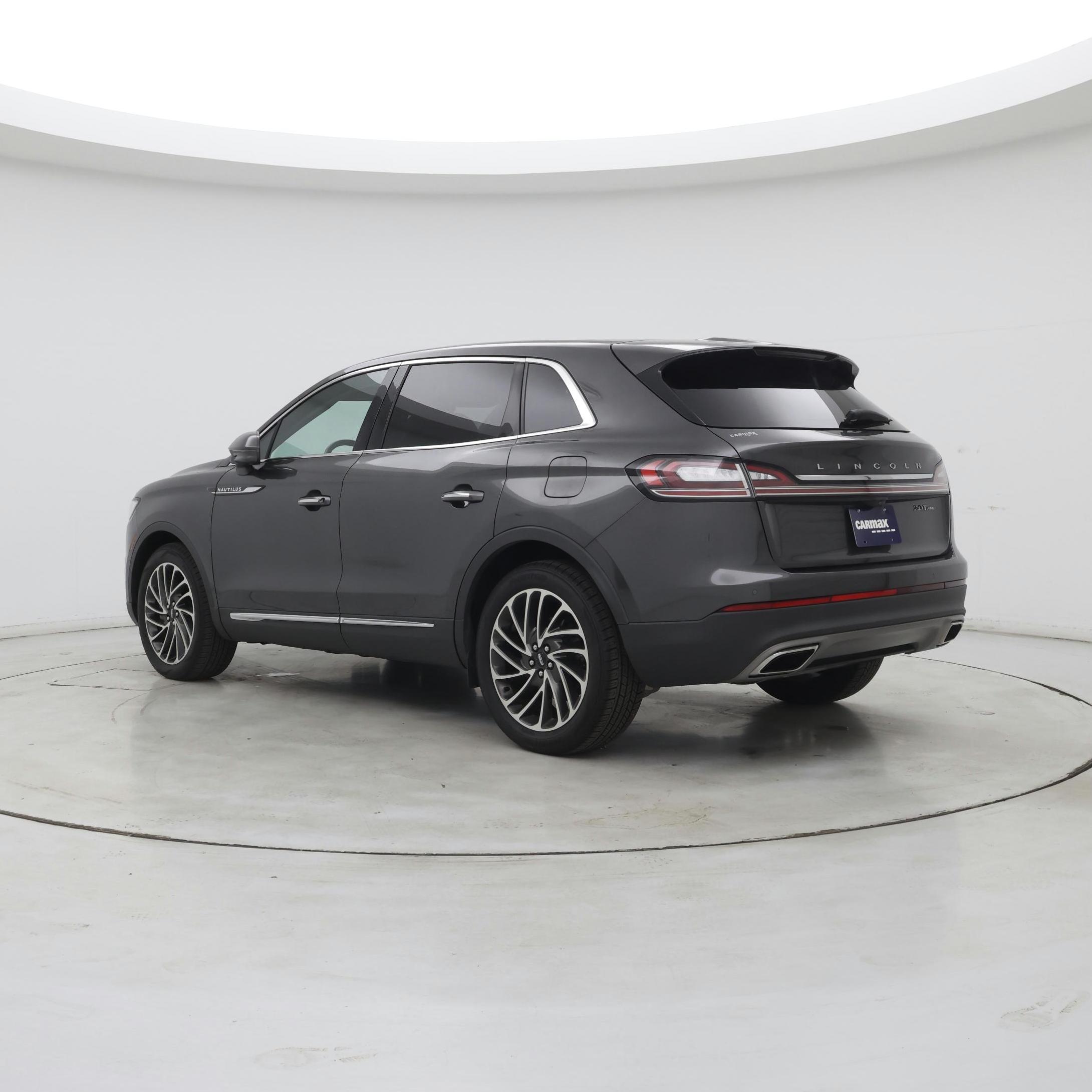 Thumbnail: 2019 Lincoln Nautilus - 2