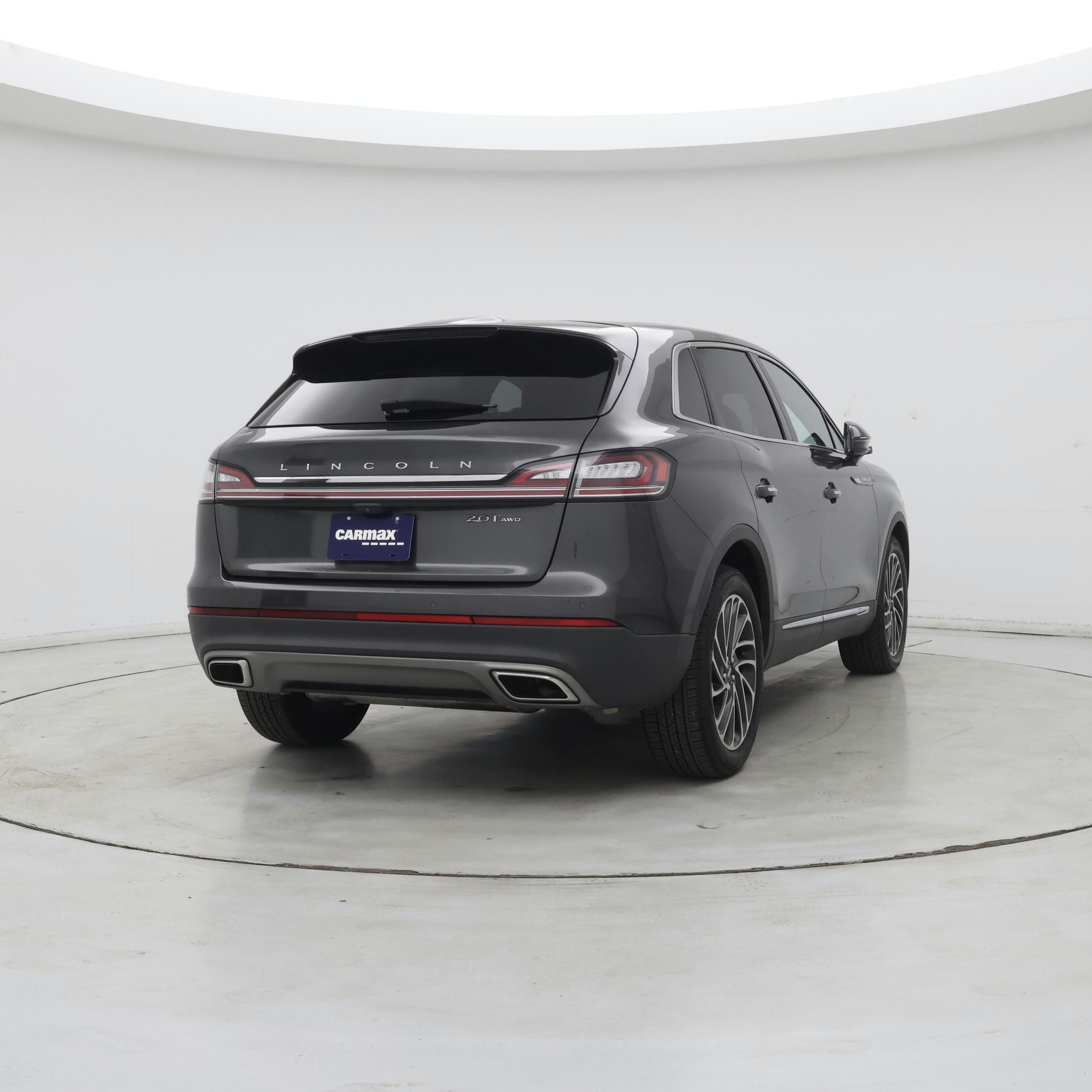 Thumbnail: 2019 Lincoln Nautilus - 8
