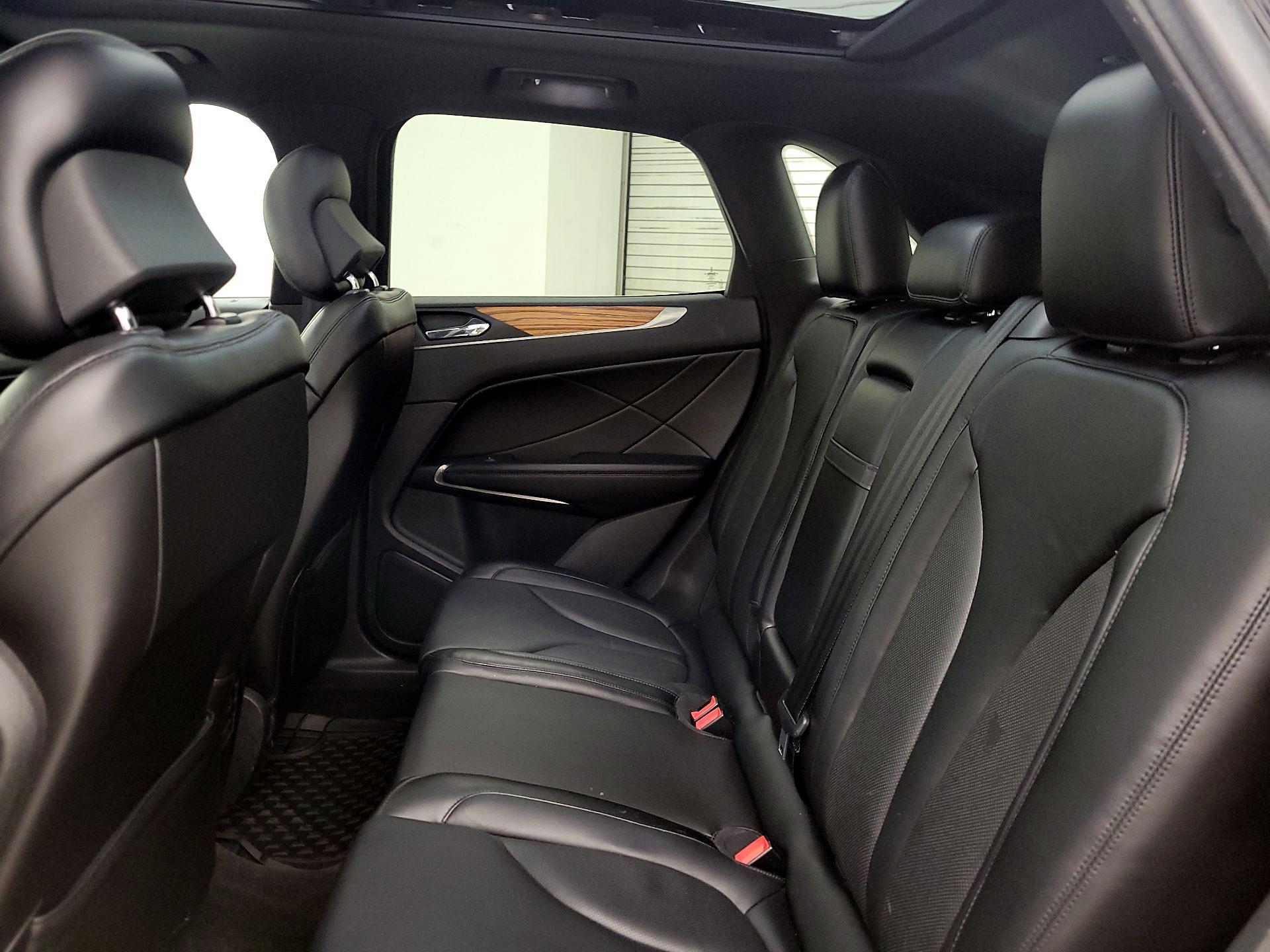 Thumbnail: 2015 Lincoln MKC - 20