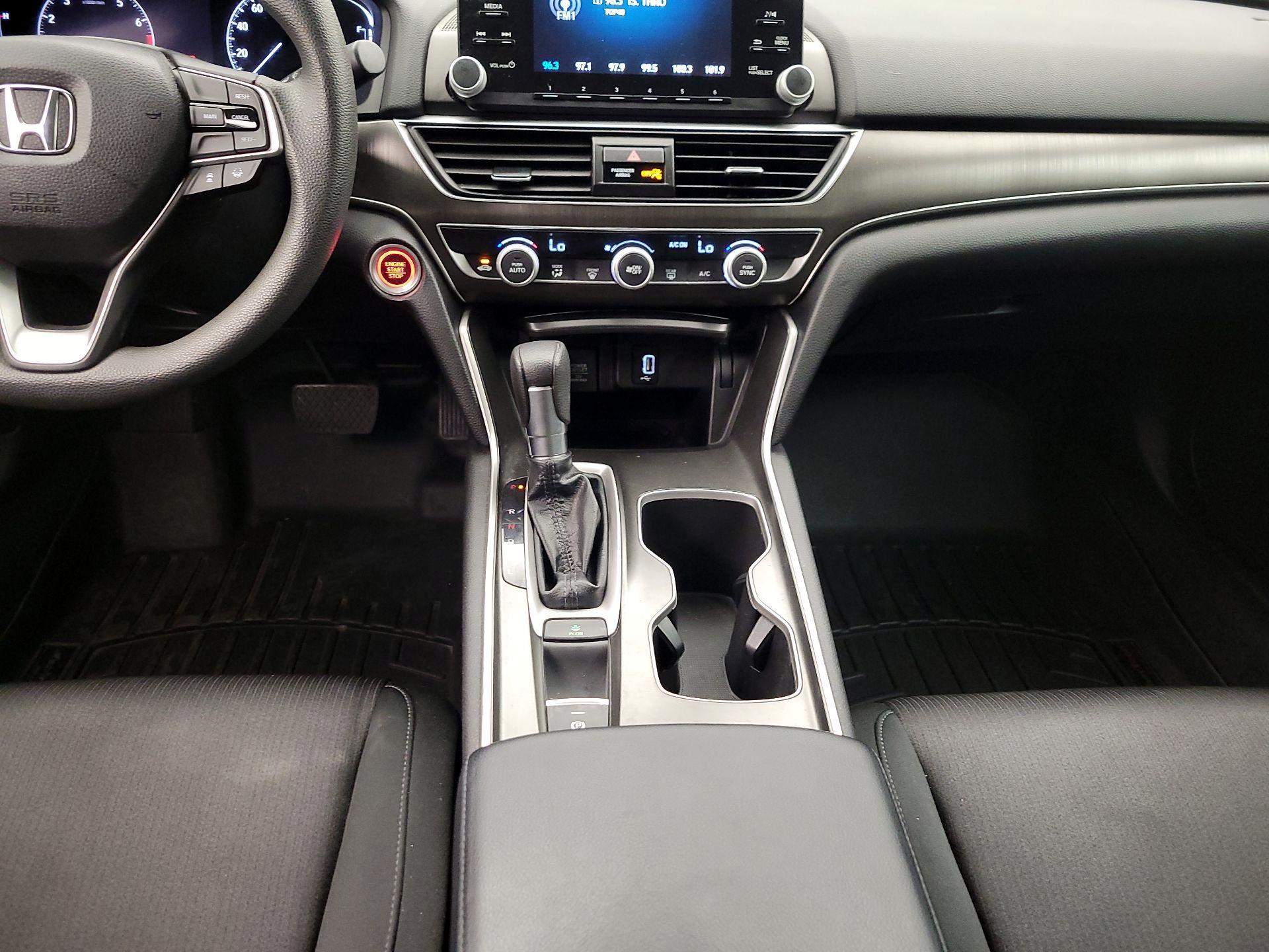 Thumbnail: 2018 Honda Accord - 17