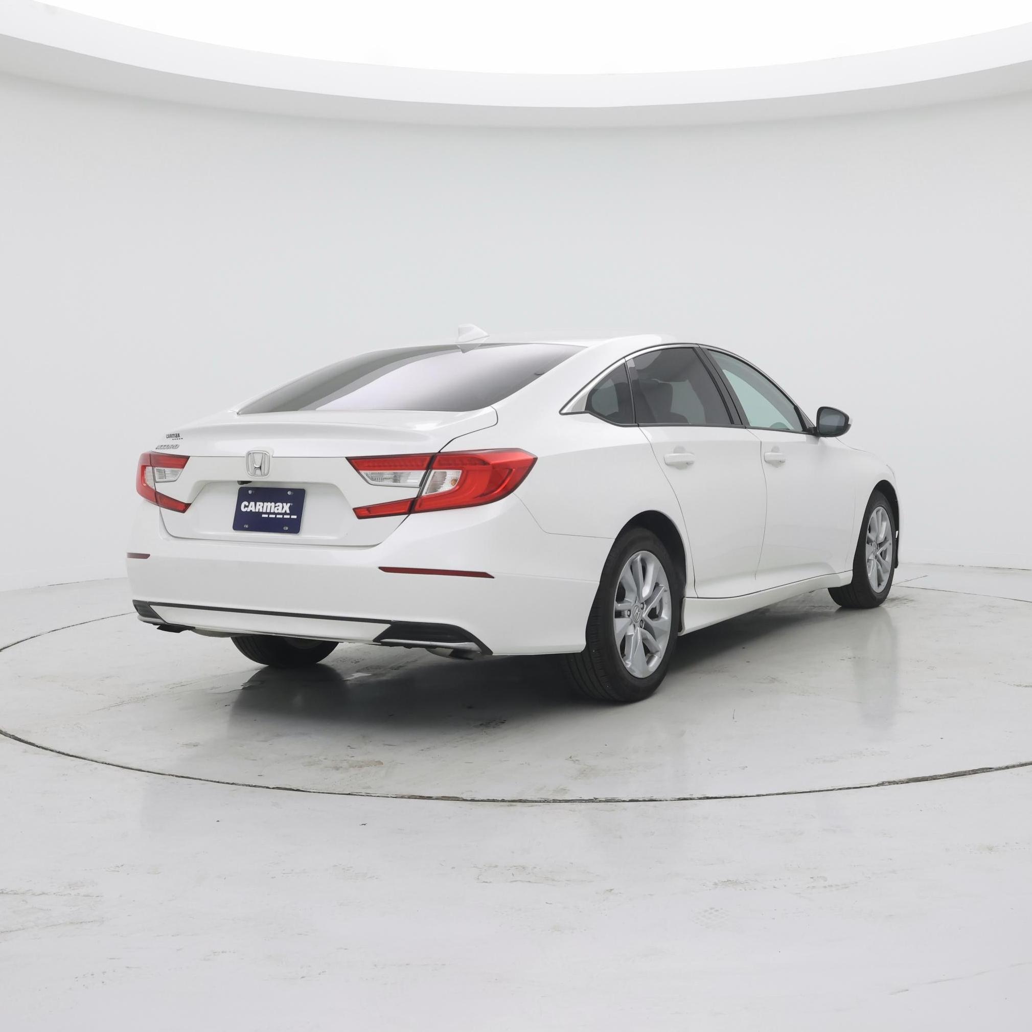 Thumbnail: 2018 Honda Accord - 8