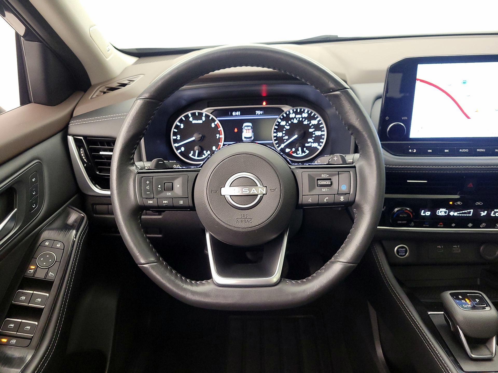 Thumbnail: 2023 Nissan Rogue - 10
