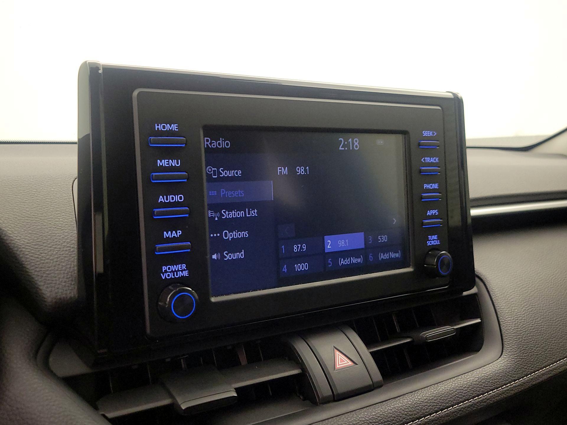 Thumbnail: 2019 Toyota RAV4 - 15