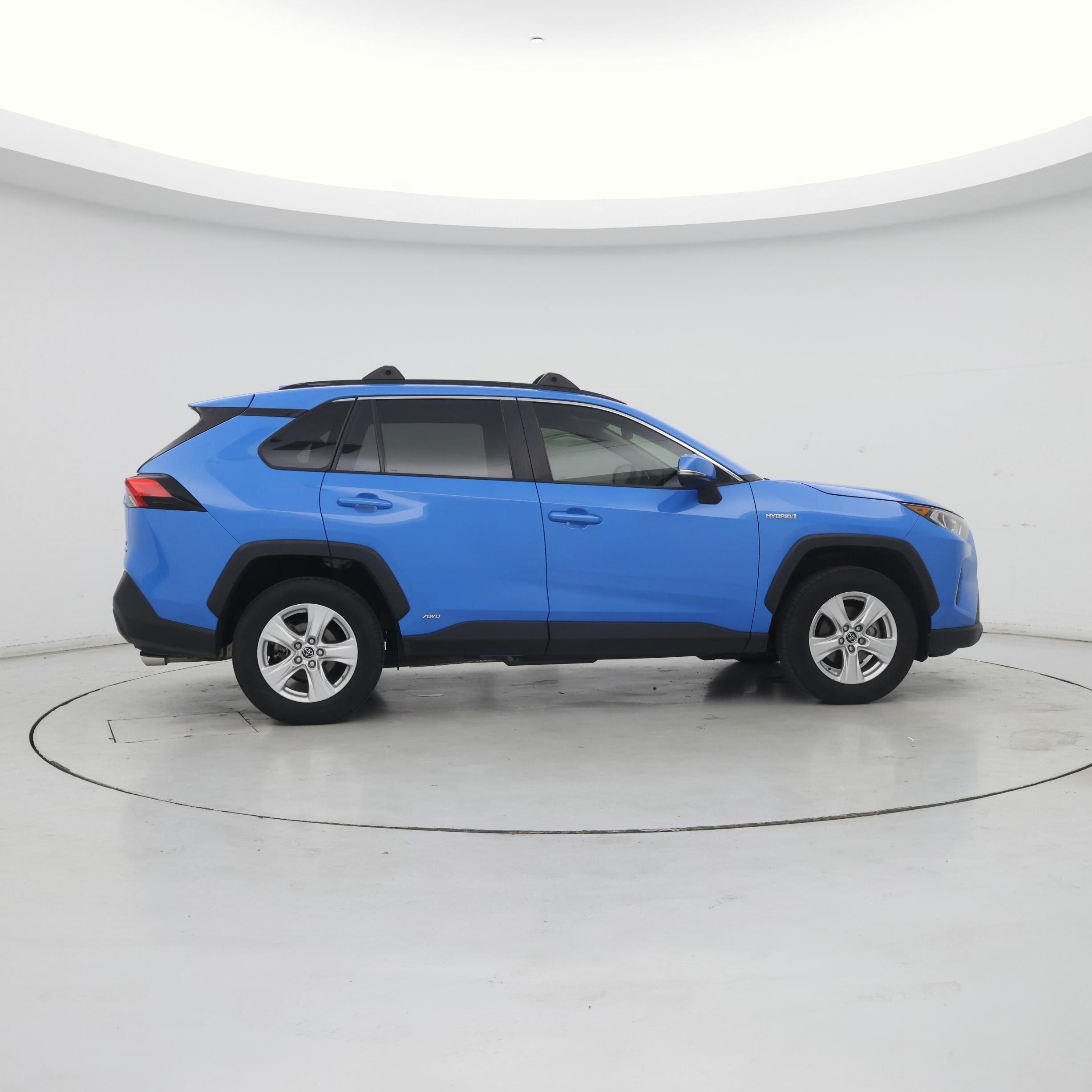 Thumbnail: 2019 Toyota RAV4 - 7