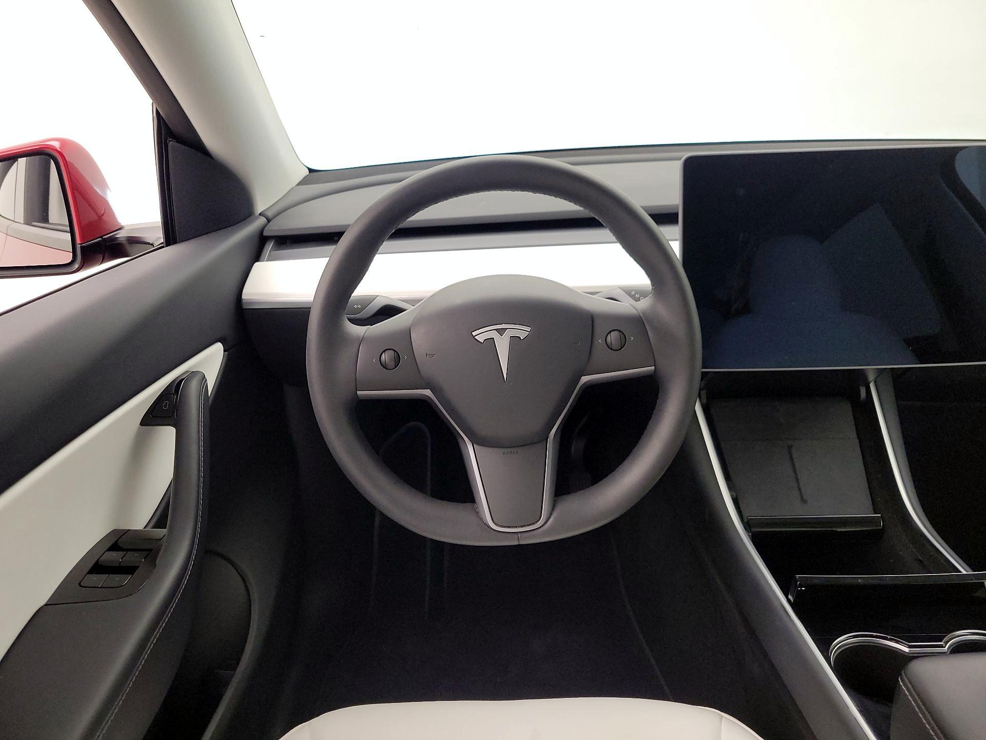 Thumbnail: 2021 Tesla Model Y - 10