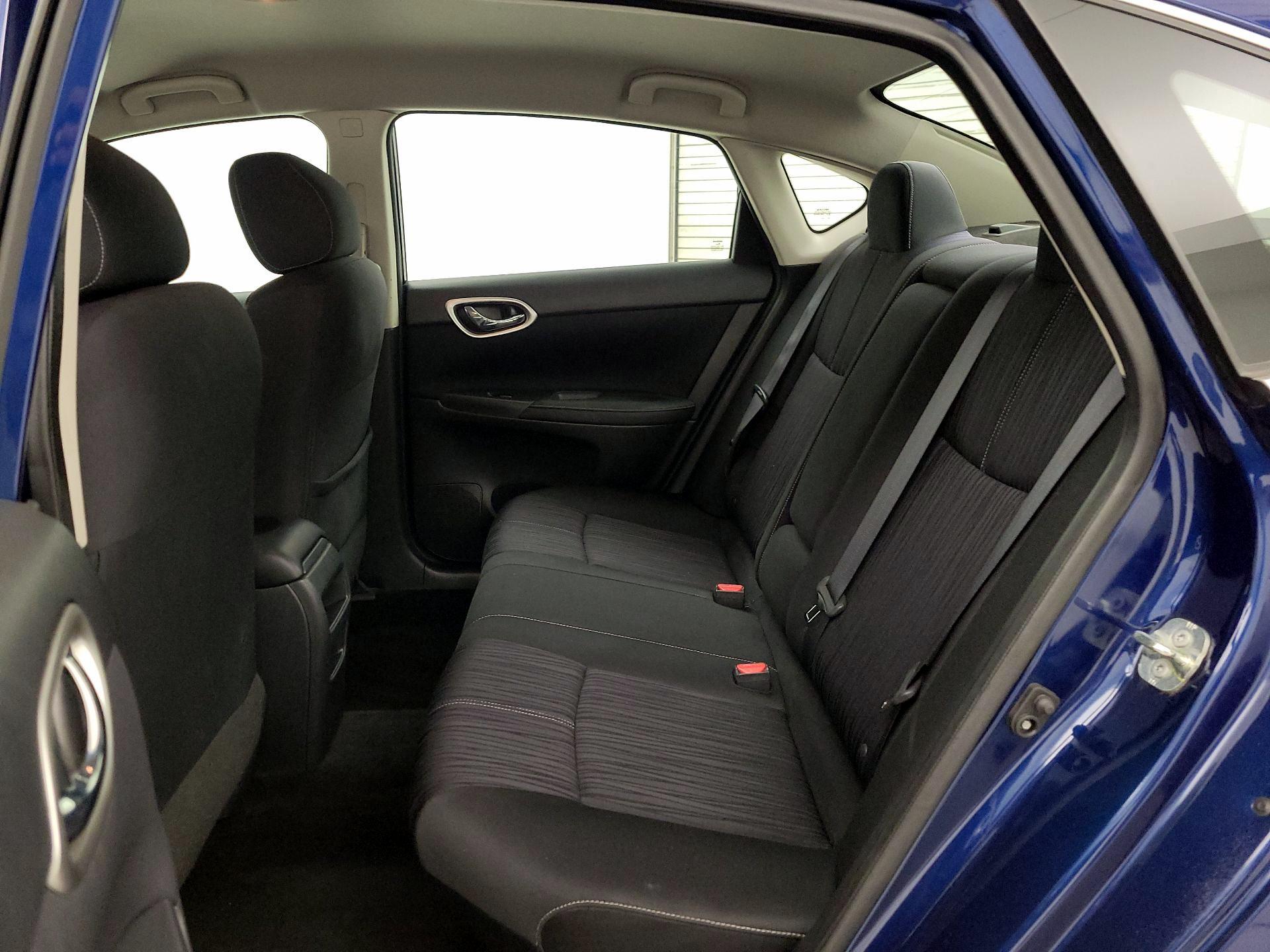 Thumbnail: 2017 Nissan Sentra - 19