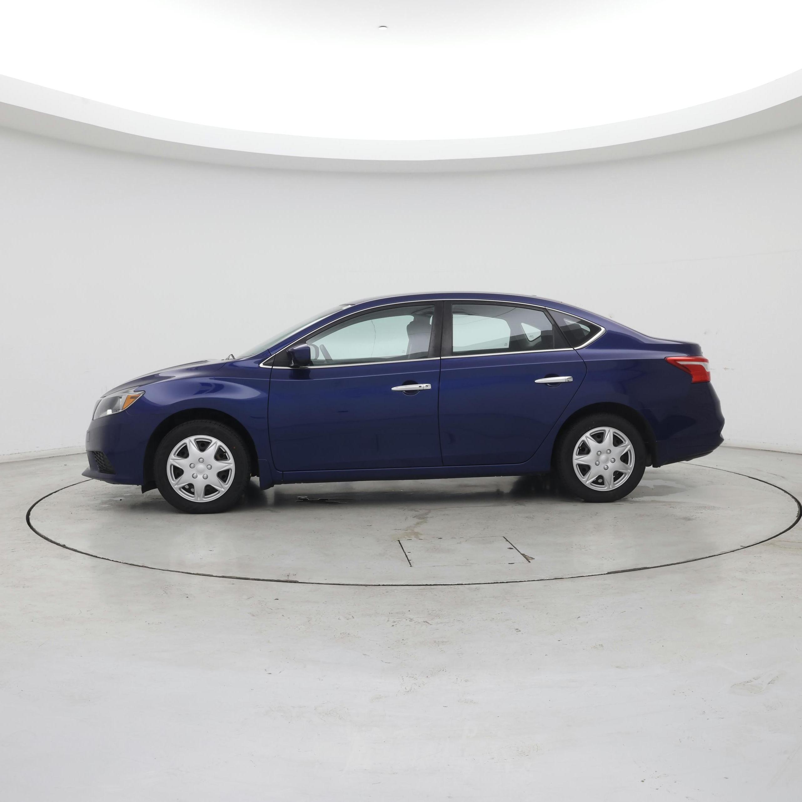 Thumbnail: 2017 Nissan Sentra - 3