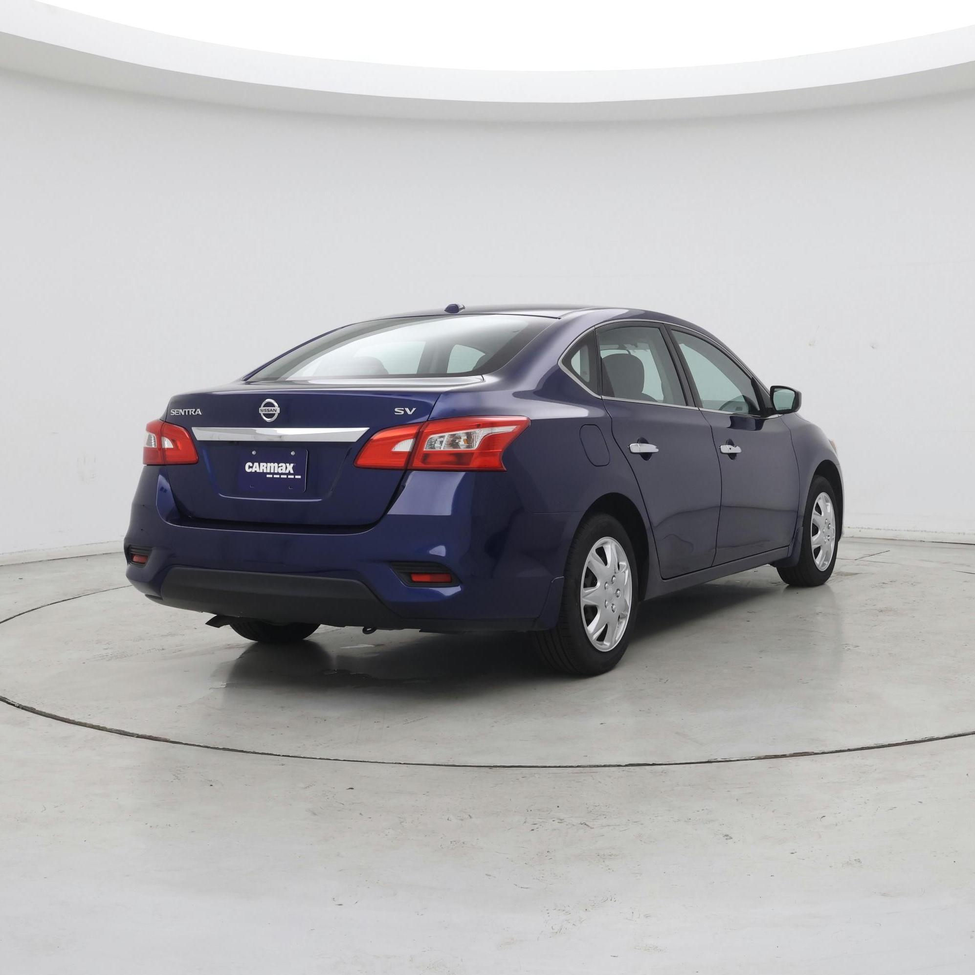 Thumbnail: 2017 Nissan Sentra - 8