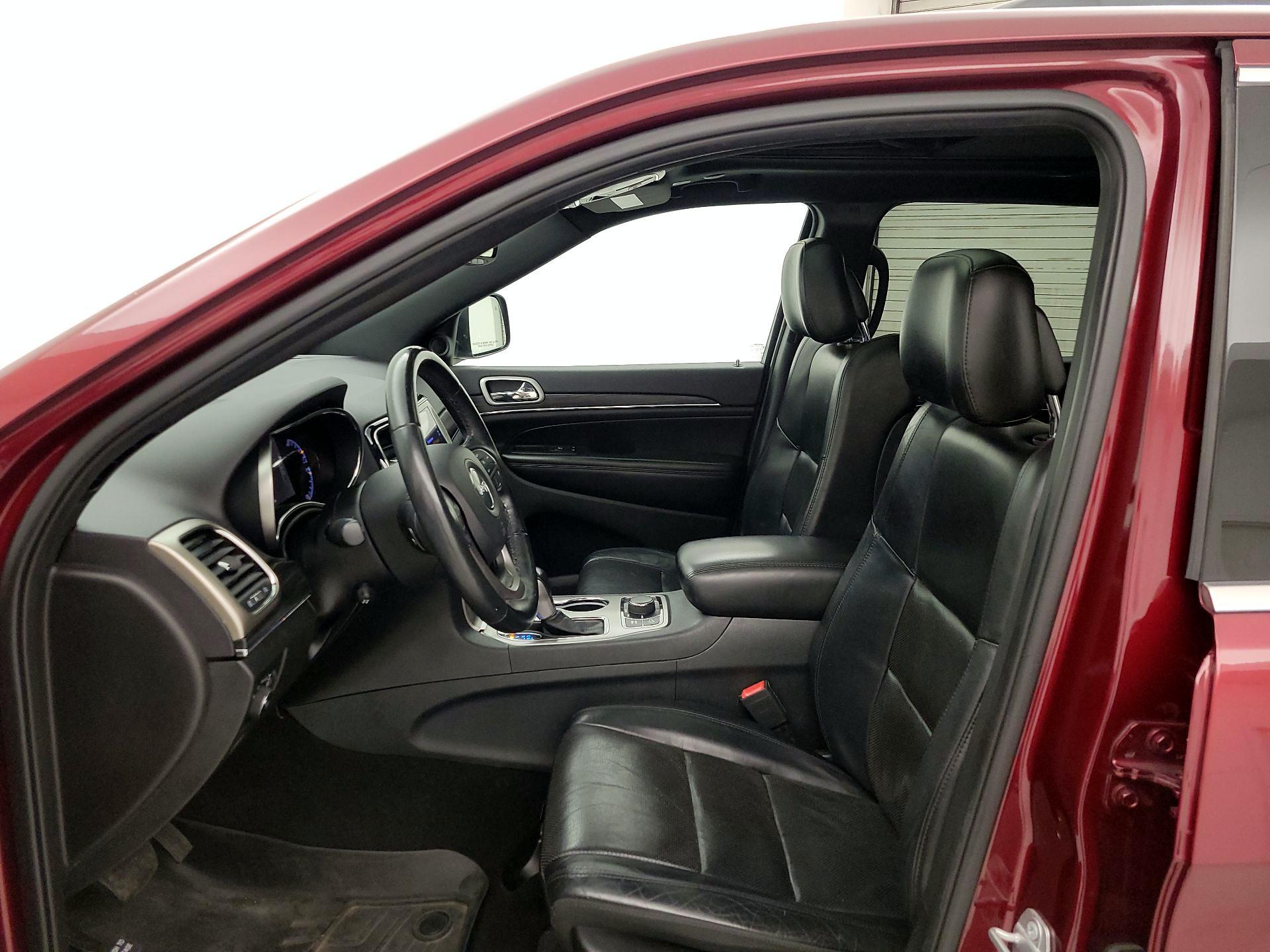 Thumbnail: 2019 Jeep Grand Cherokee - 11