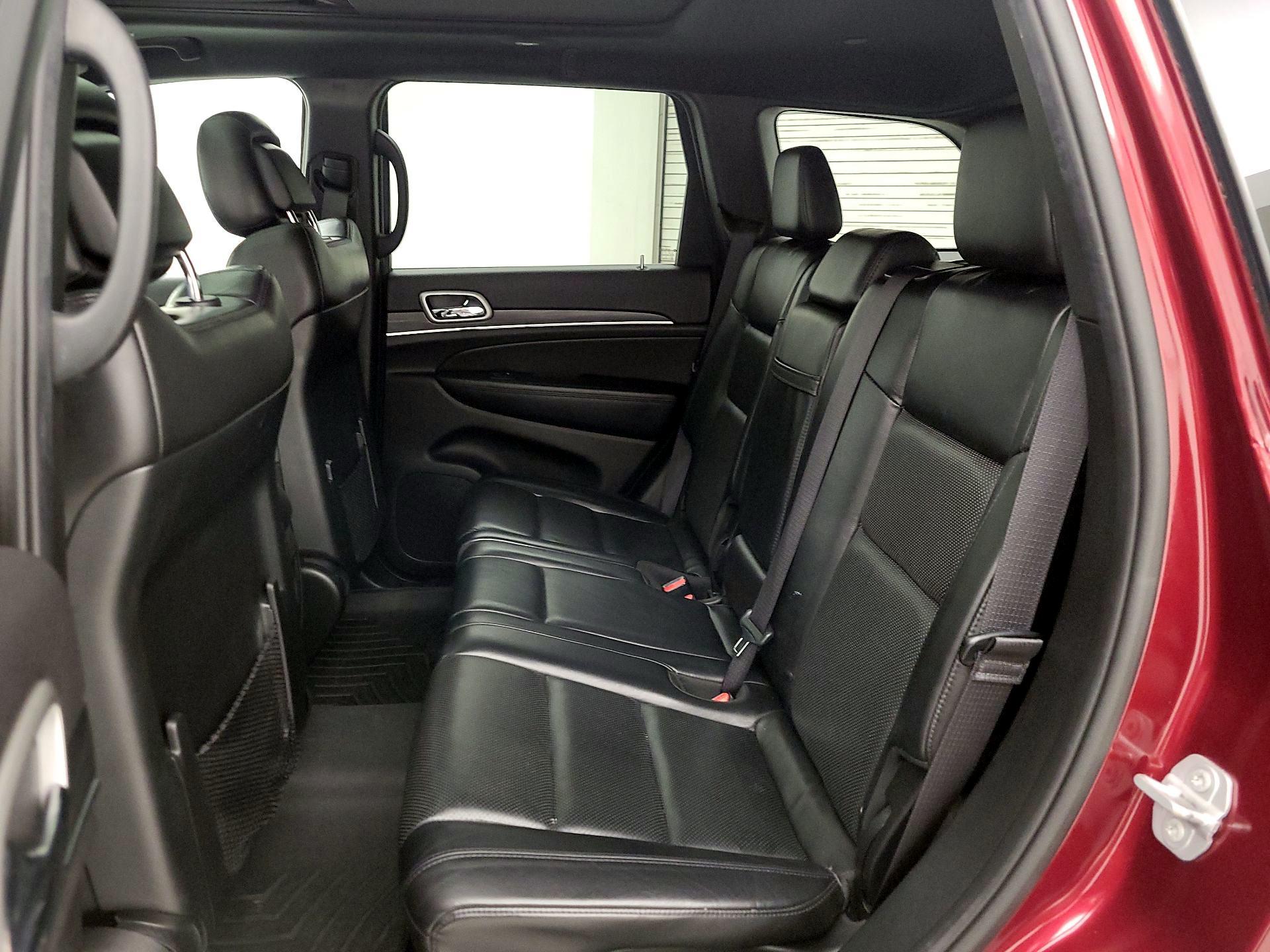 Thumbnail: 2019 Jeep Grand Cherokee - 20