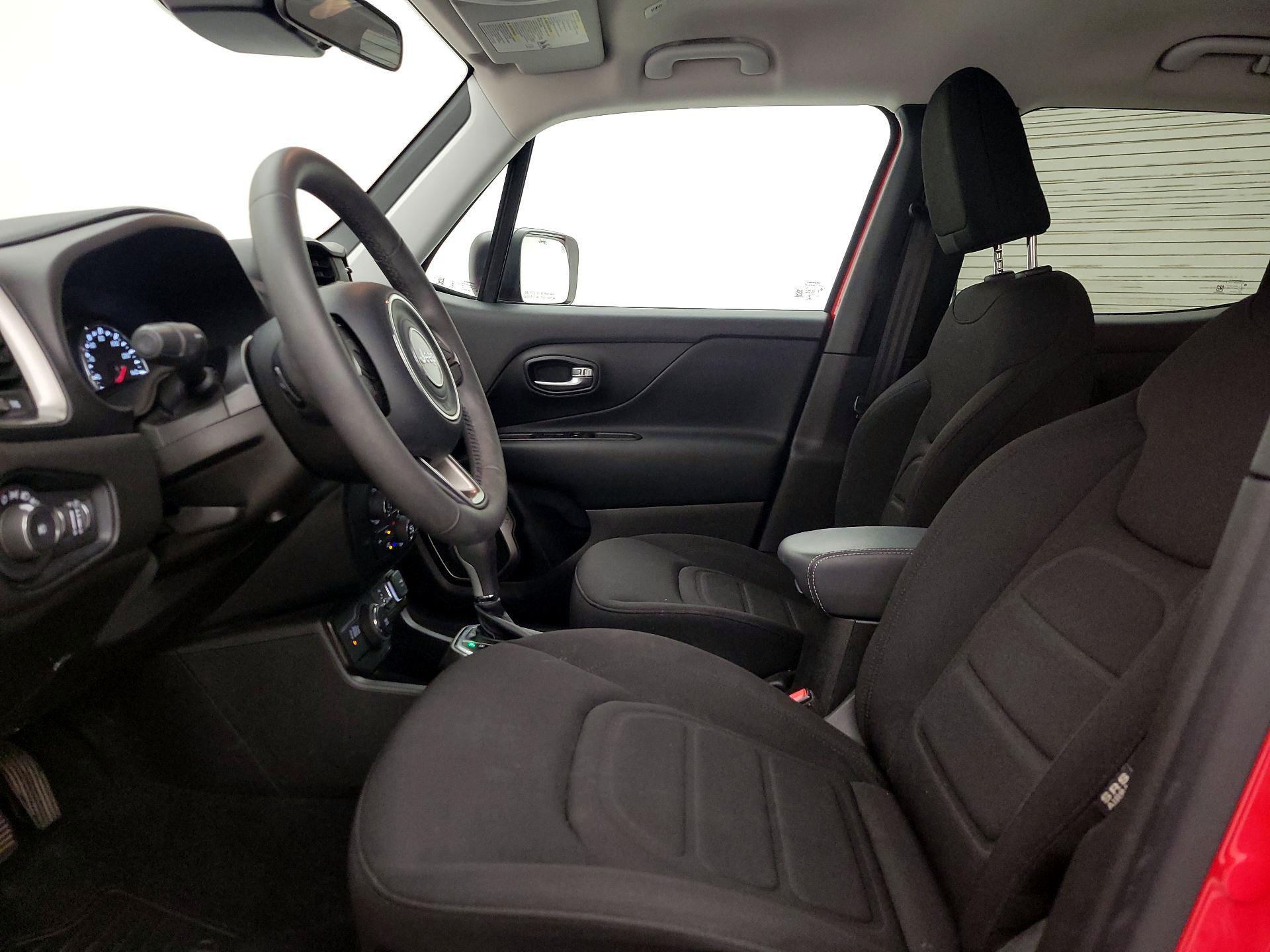 Thumbnail: 2022 Jeep Renegade - 11