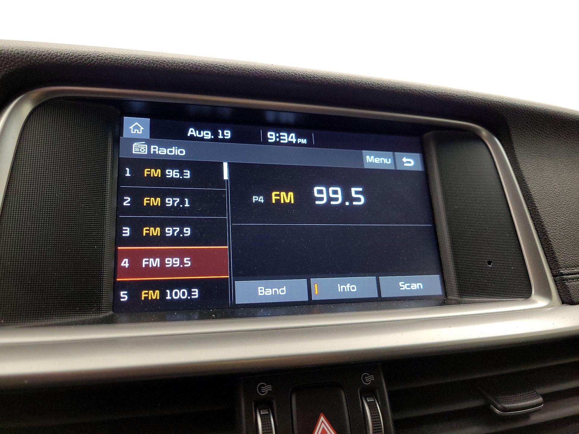 Thumbnail: 2019 Kia Optima - 15