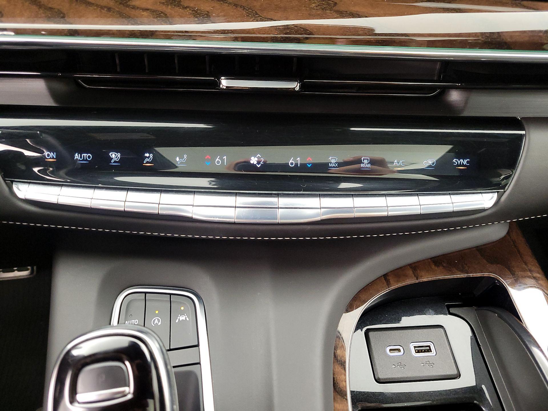 Thumbnail: 2023 Cadillac Escalade - 17