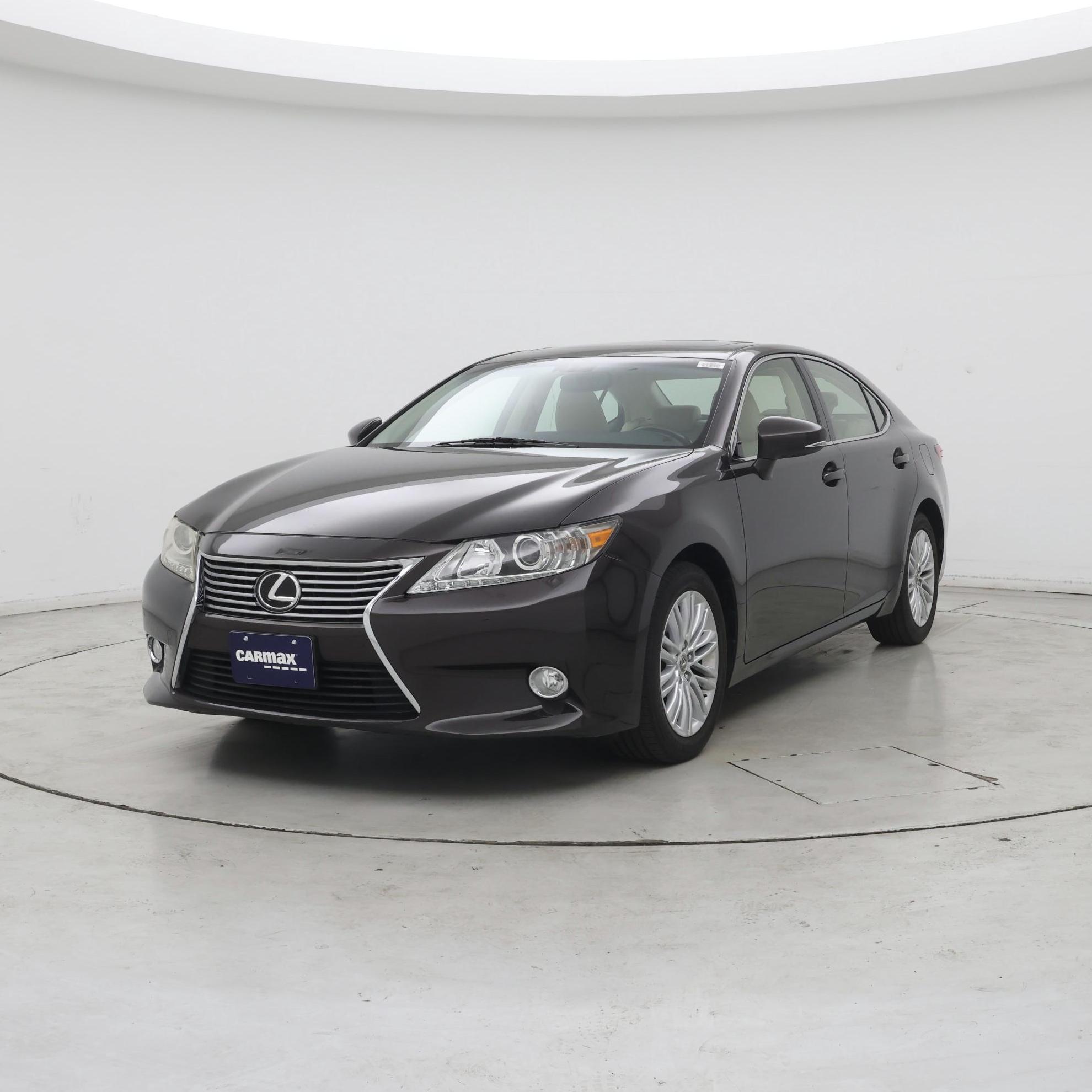 Thumbnail: 2013 Lexus ES - 4