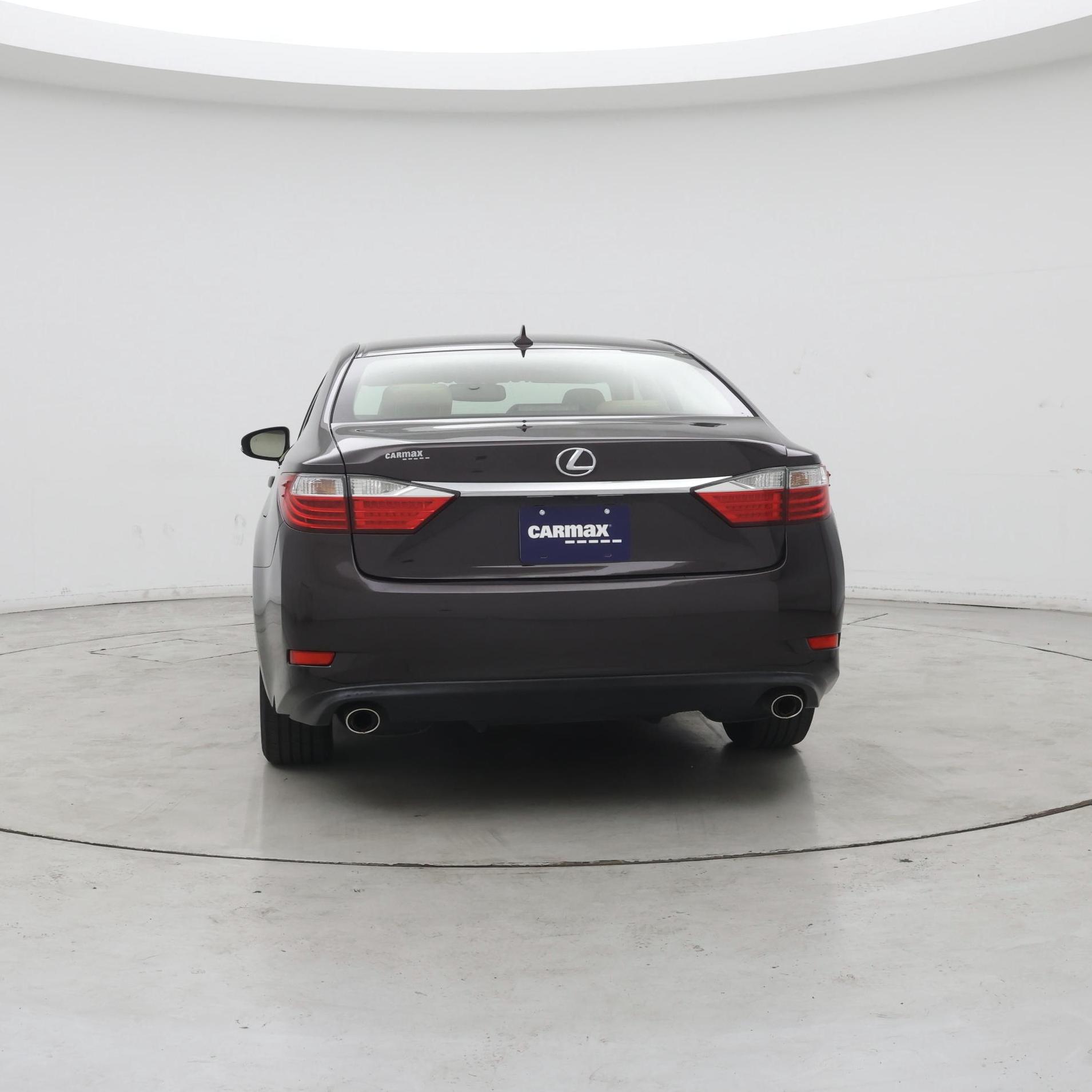 Thumbnail: 2013 Lexus ES - 6
