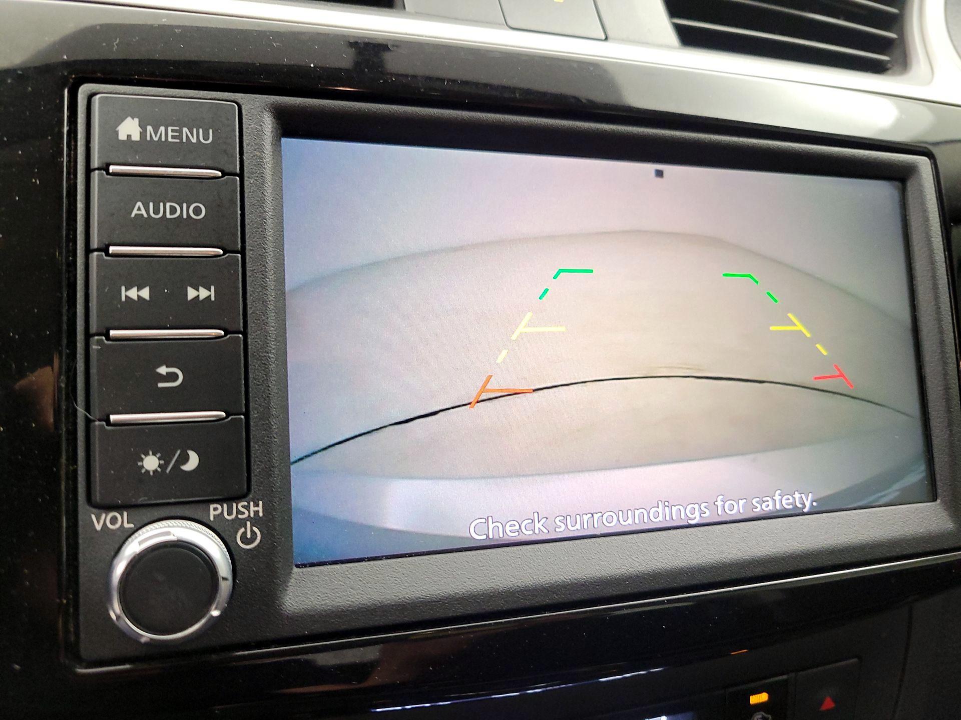 Thumbnail: 2019 Nissan Sentra - 14