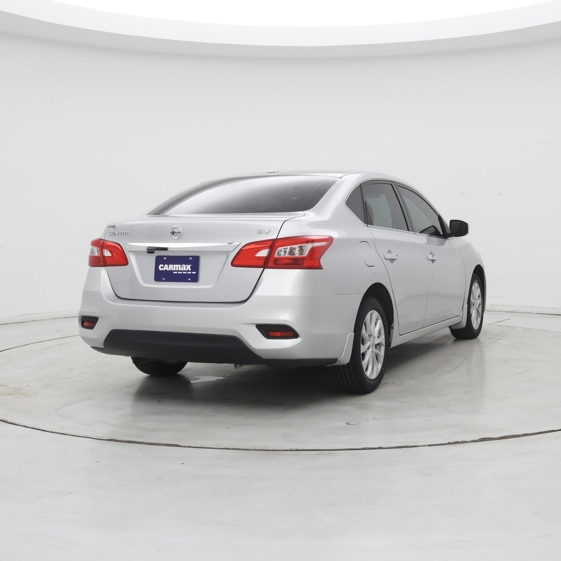 Thumbnail: 2019 Nissan Sentra - 8