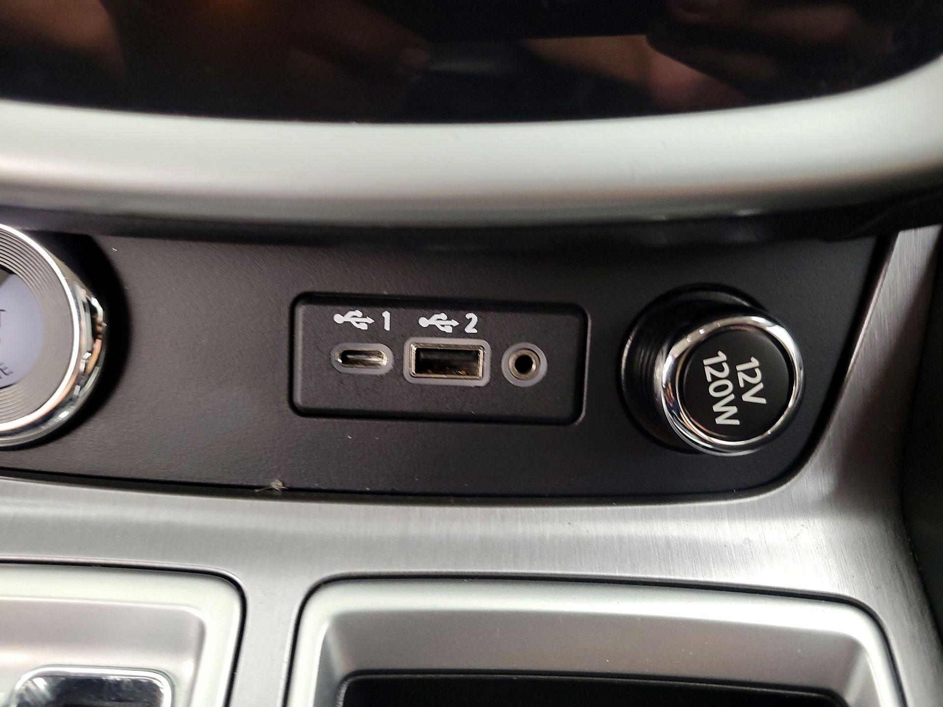 Thumbnail: 2019 Nissan Murano - 18