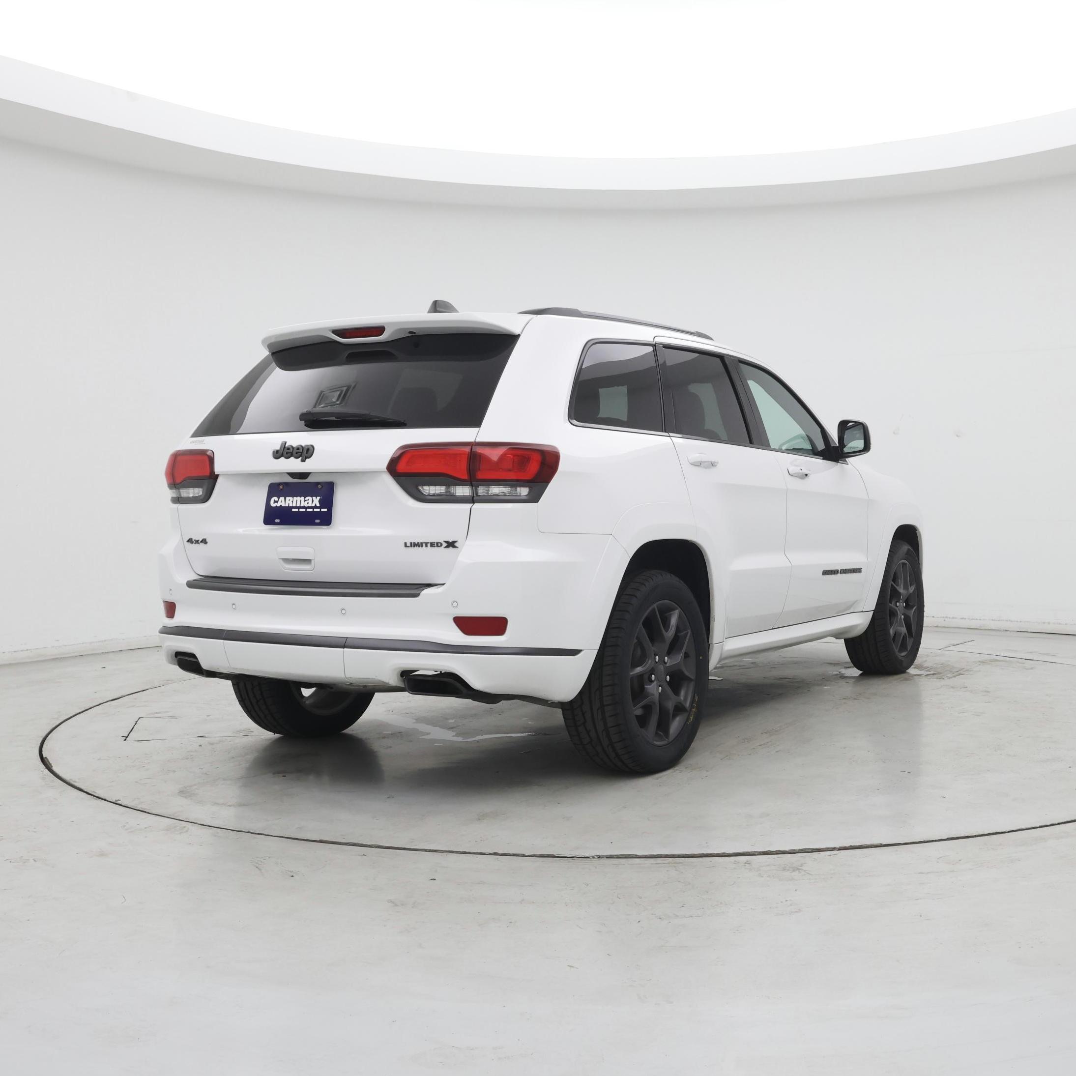 Thumbnail: 2019 Jeep Grand Cherokee - 8