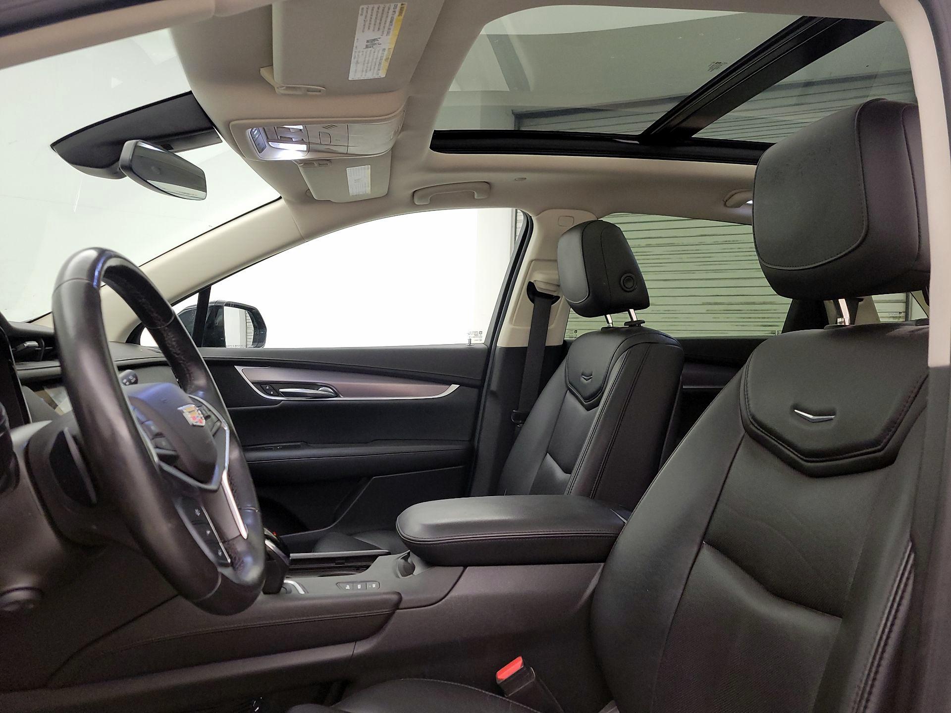 Thumbnail: 2018 Cadillac XT5 - 20