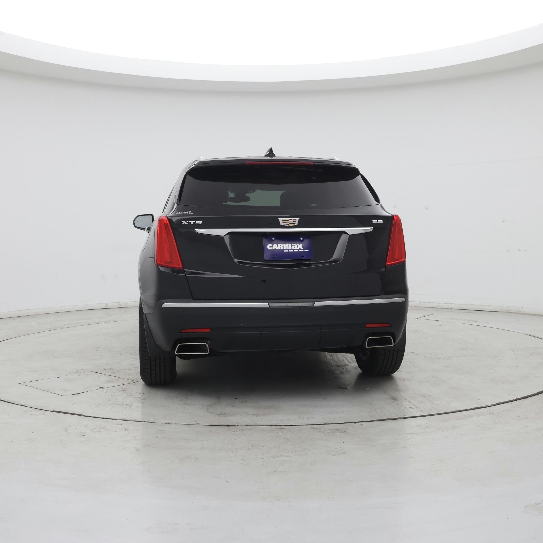 Thumbnail: 2018 Cadillac XT5 - 6