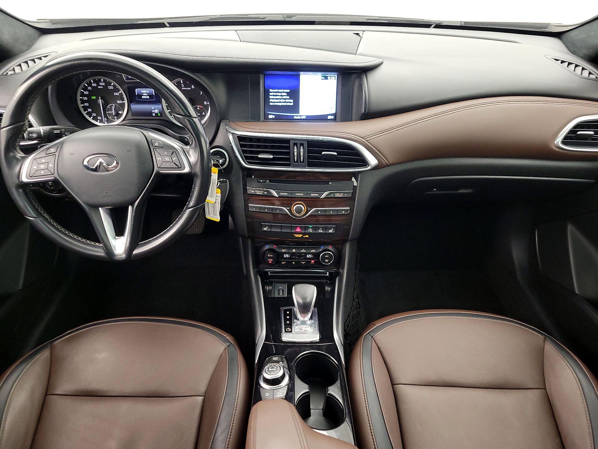 Thumbnail: 2018 INFINITI QX30 - 9