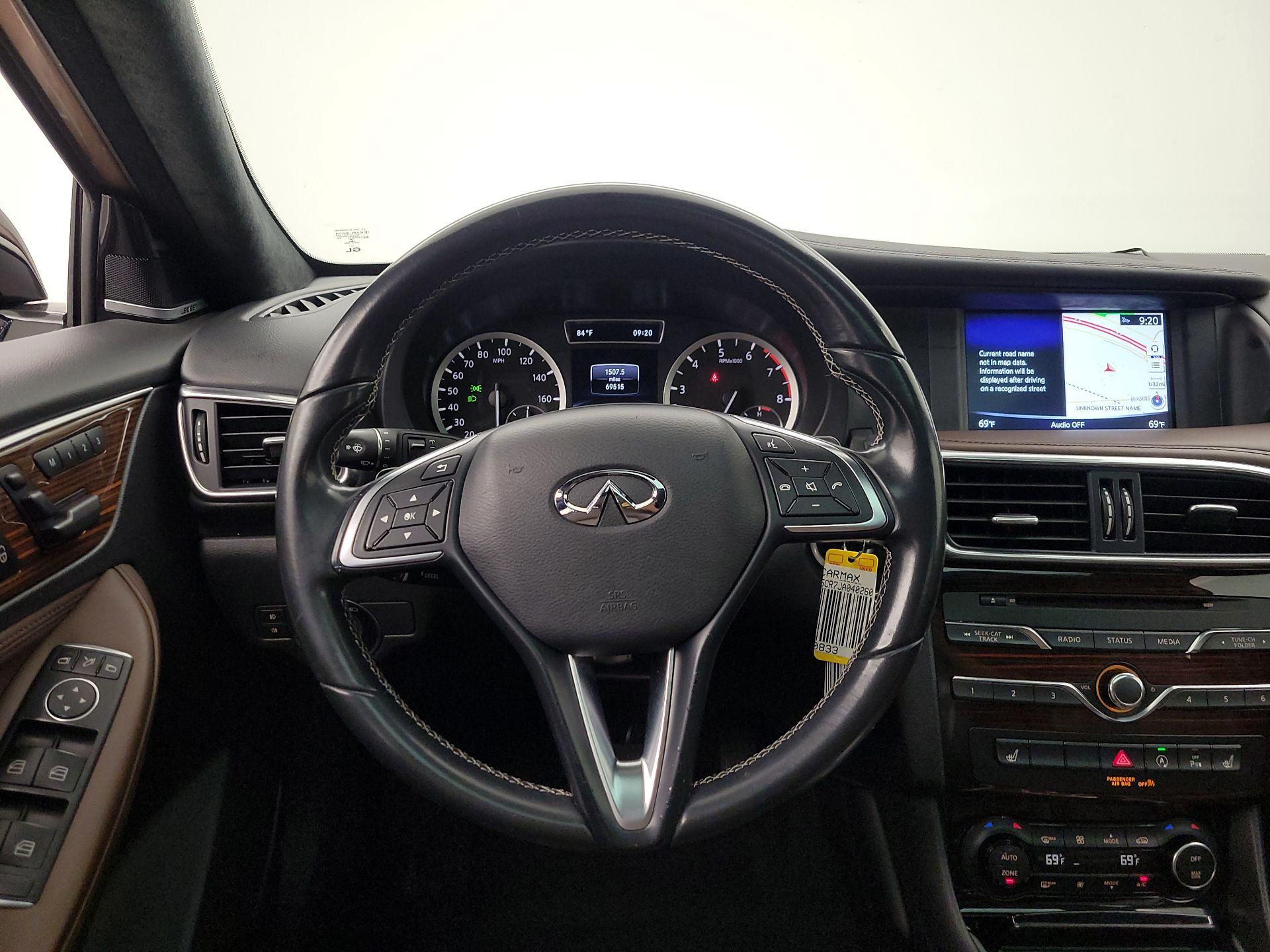 Thumbnail: 2018 INFINITI QX30 - 10