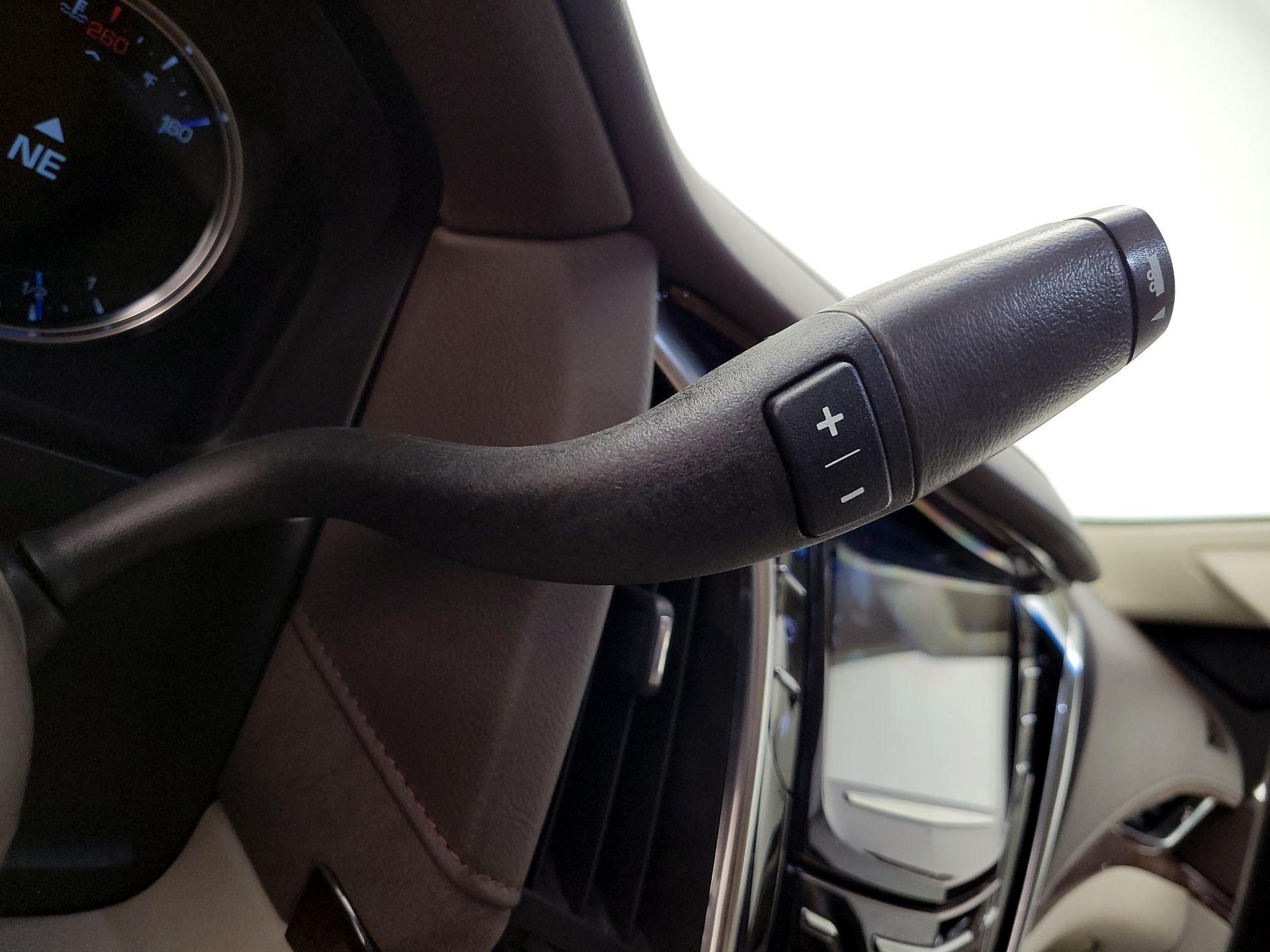 Thumbnail: 2016 Cadillac Escalade - 18