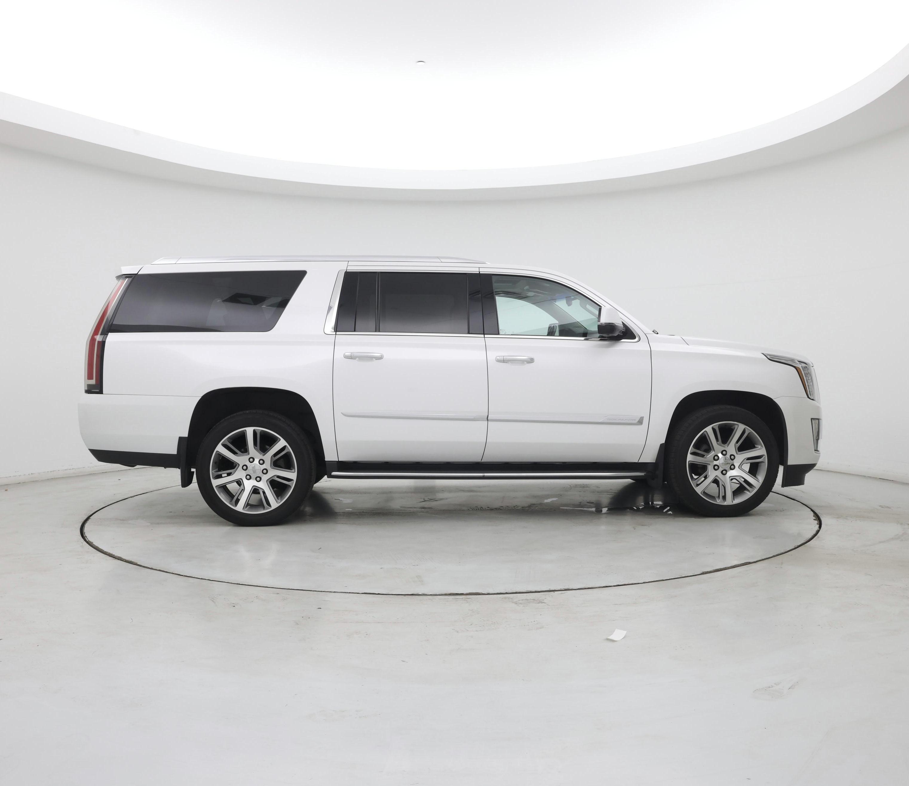 Thumbnail: 2016 Cadillac Escalade - 7