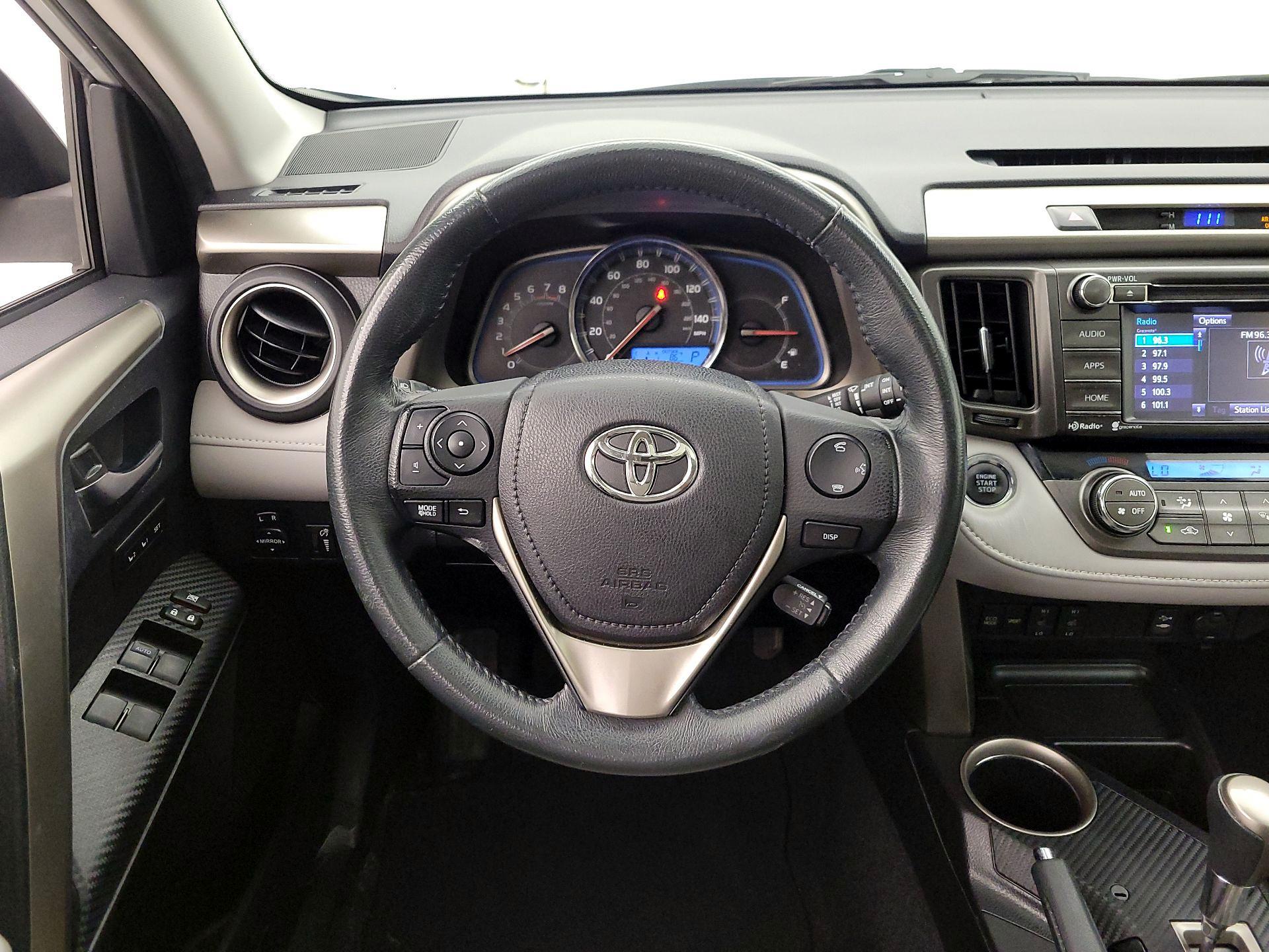 Thumbnail: 2014 Toyota RAV4 - 10