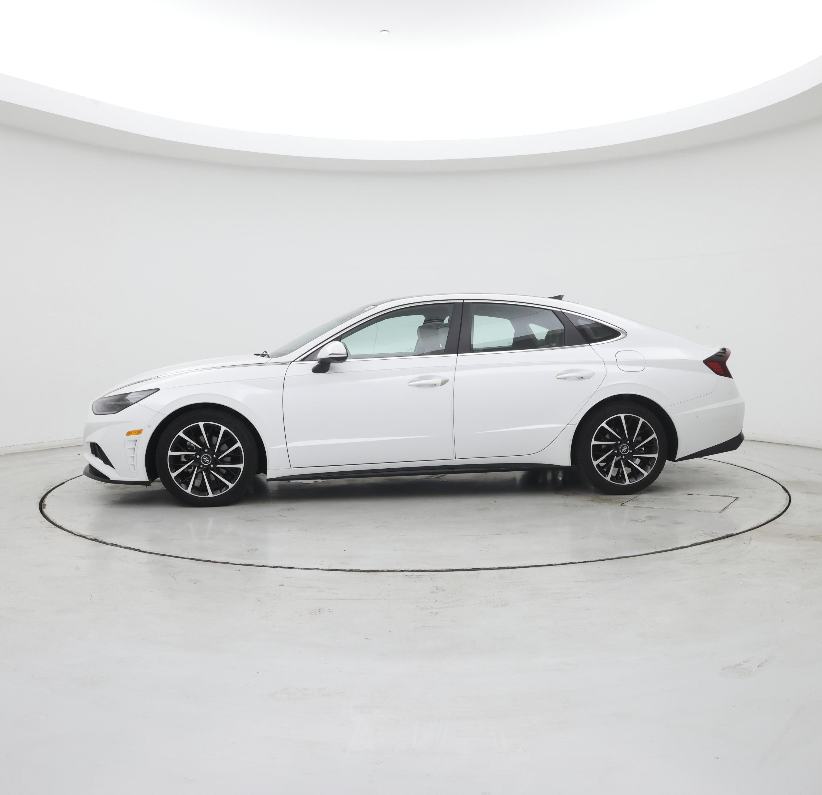 Thumbnail: 2021 Hyundai Sonata - 3