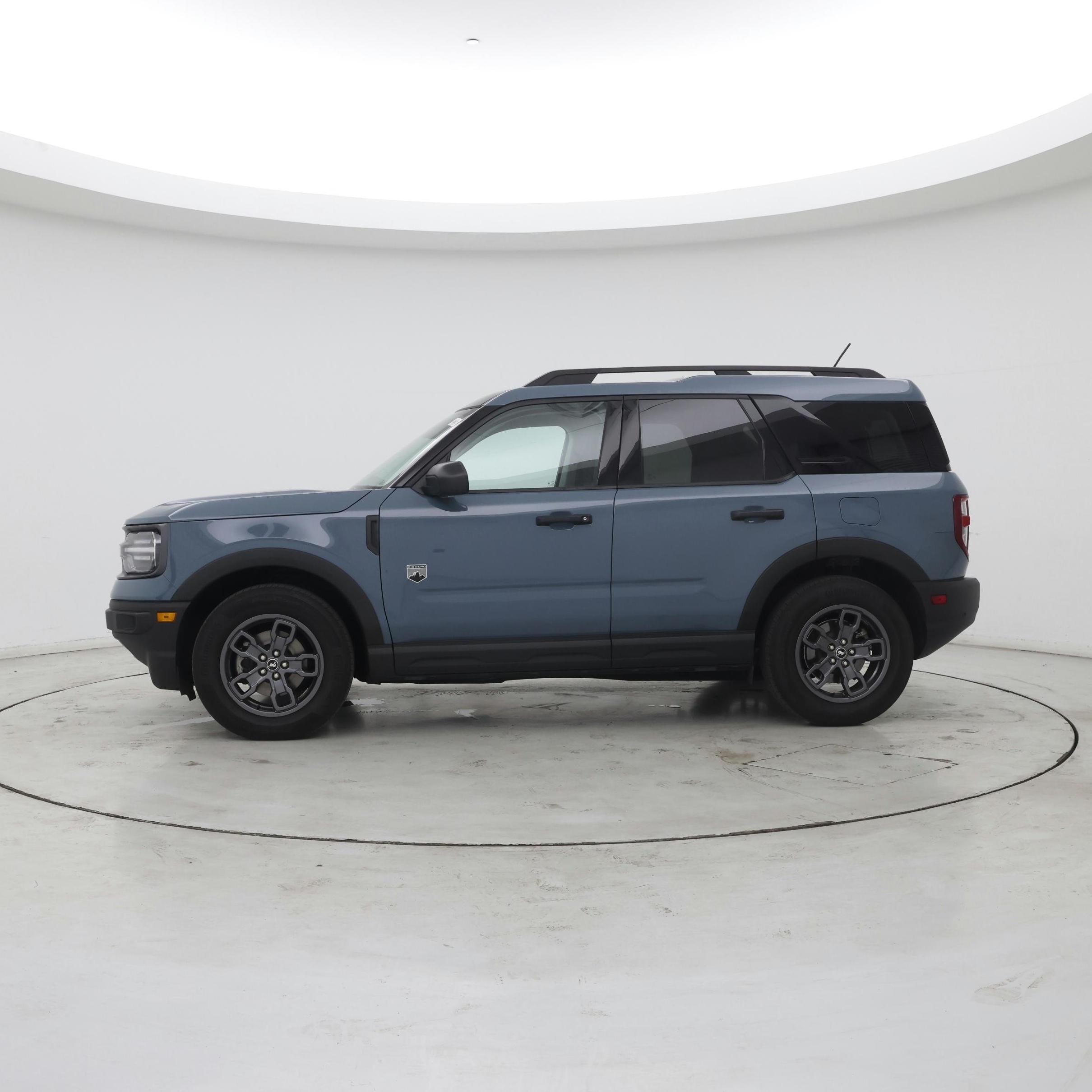 Thumbnail: 2022 Ford Bronco Sport - 3