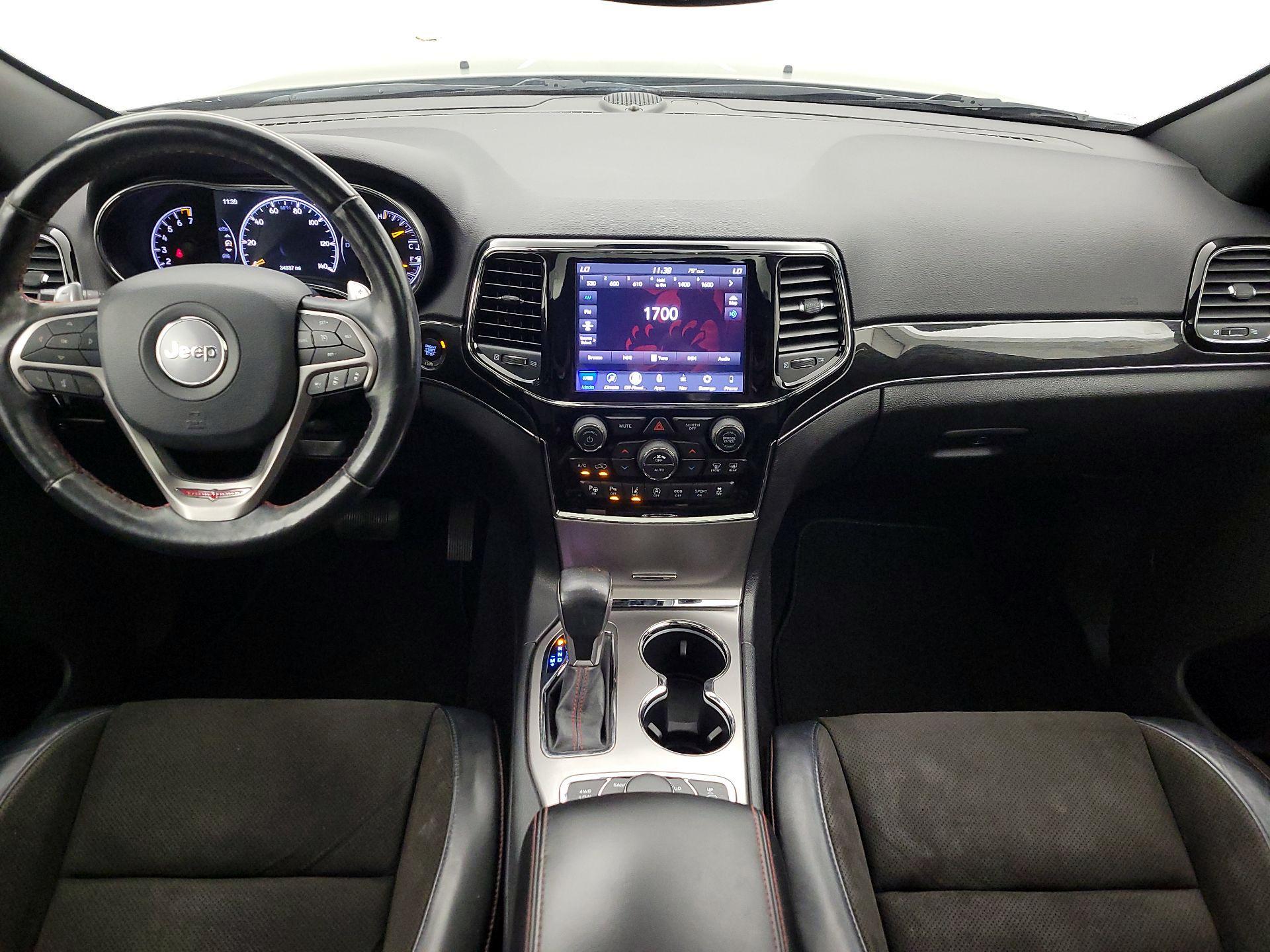 Thumbnail: 2020 Jeep Grand Cherokee - 9