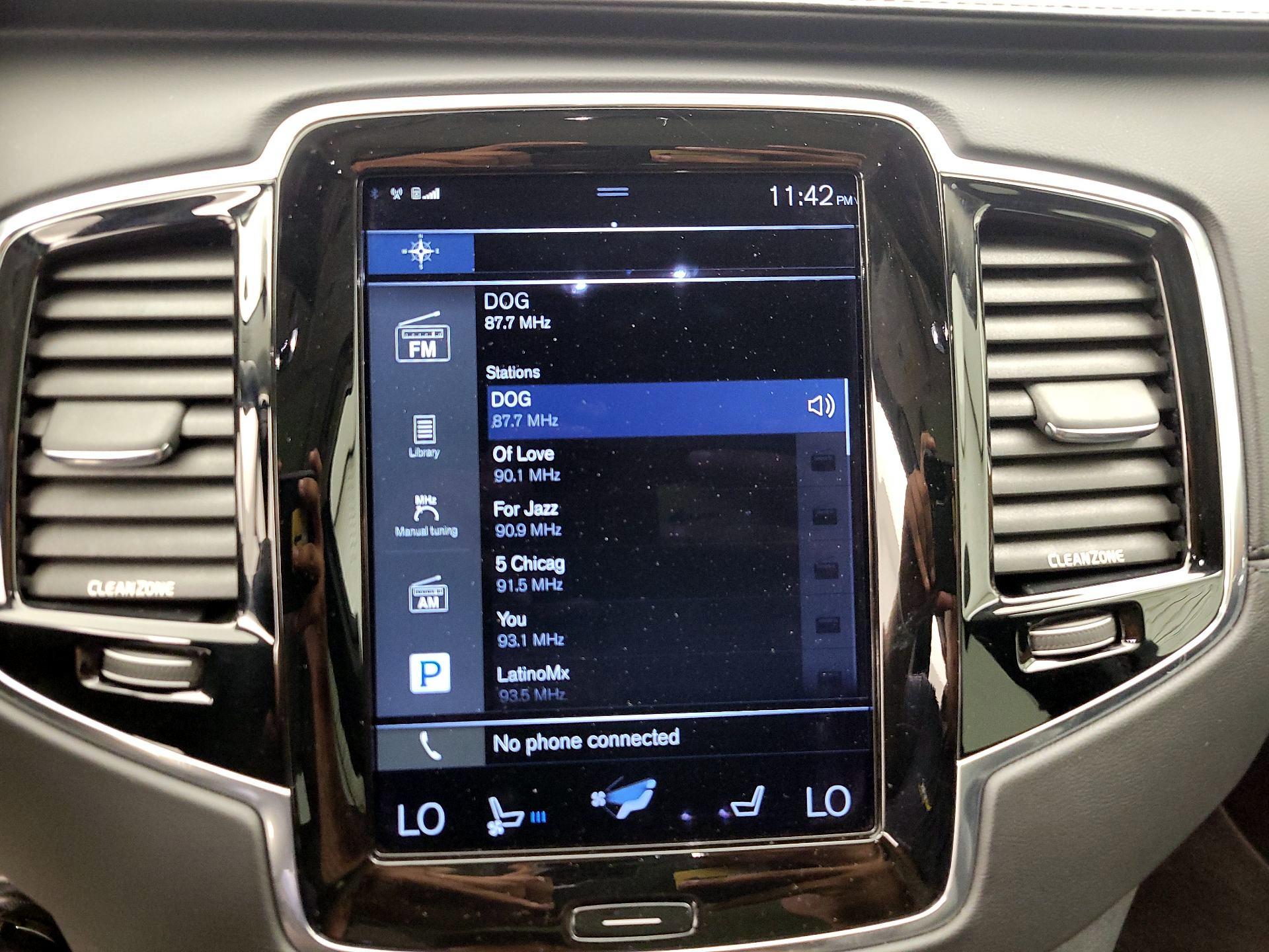 Thumbnail: 2016 Volvo XC90 - 15