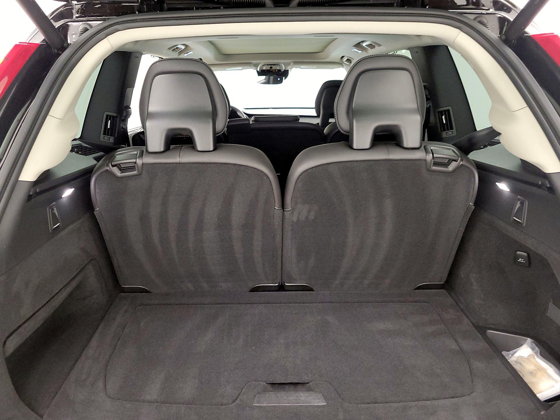 Thumbnail: 2016 Volvo XC90 - 20