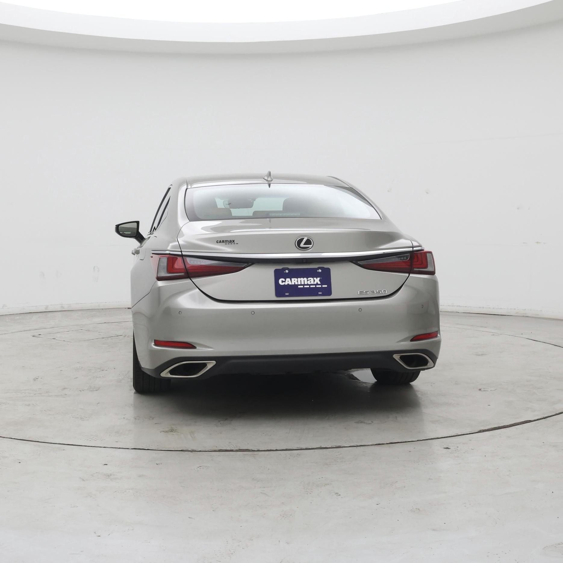 Thumbnail: 2021 Lexus ES - 6